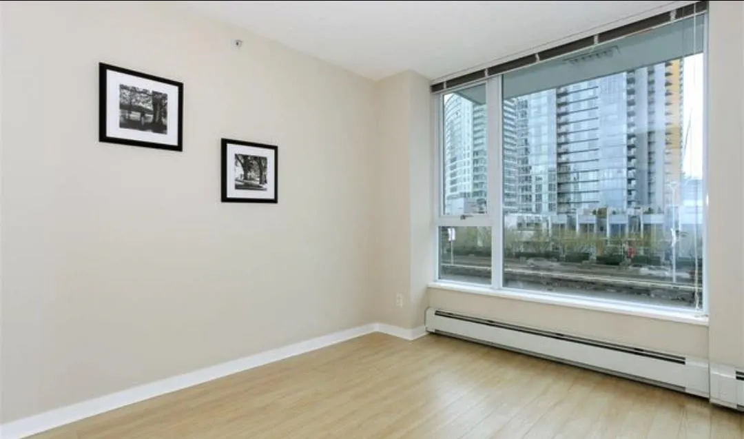 801 188 Keefer Place