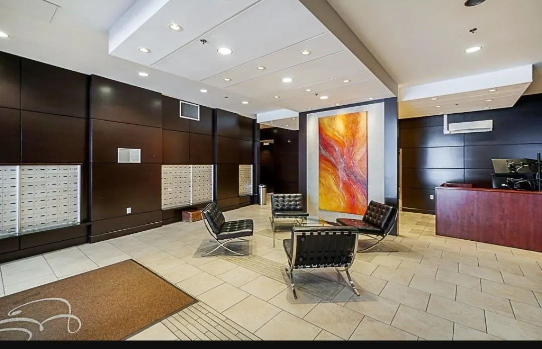 801 188 Keefer Place