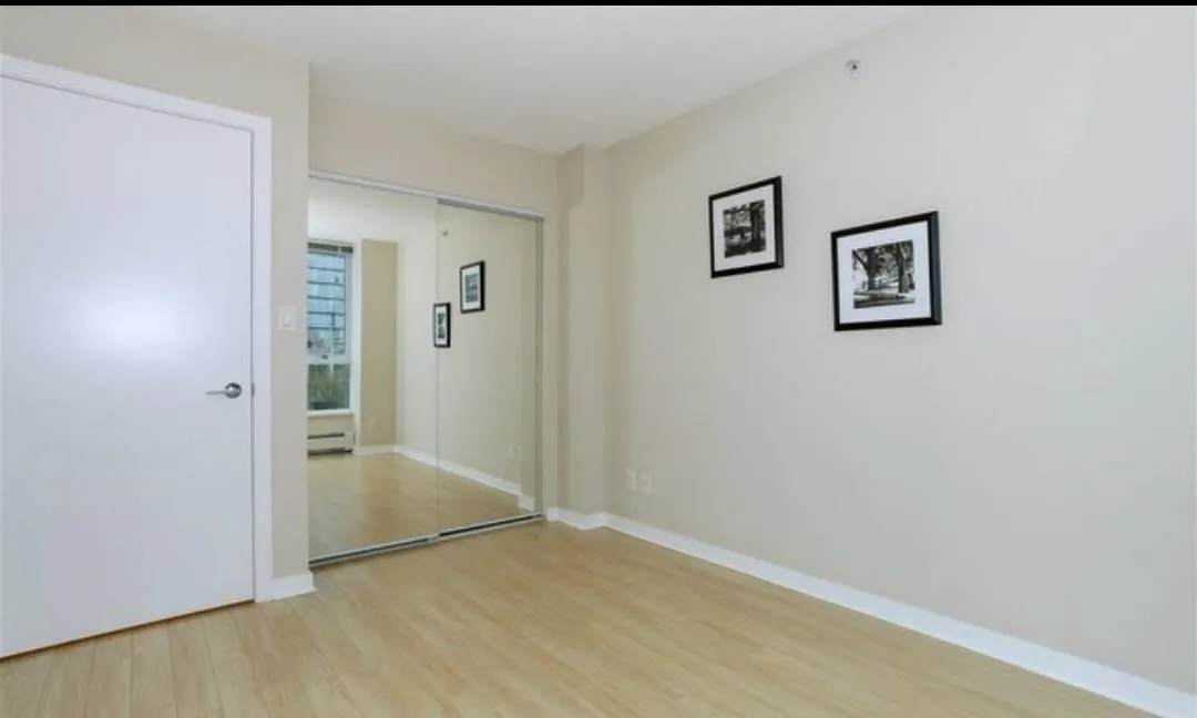 801 188 Keefer Place