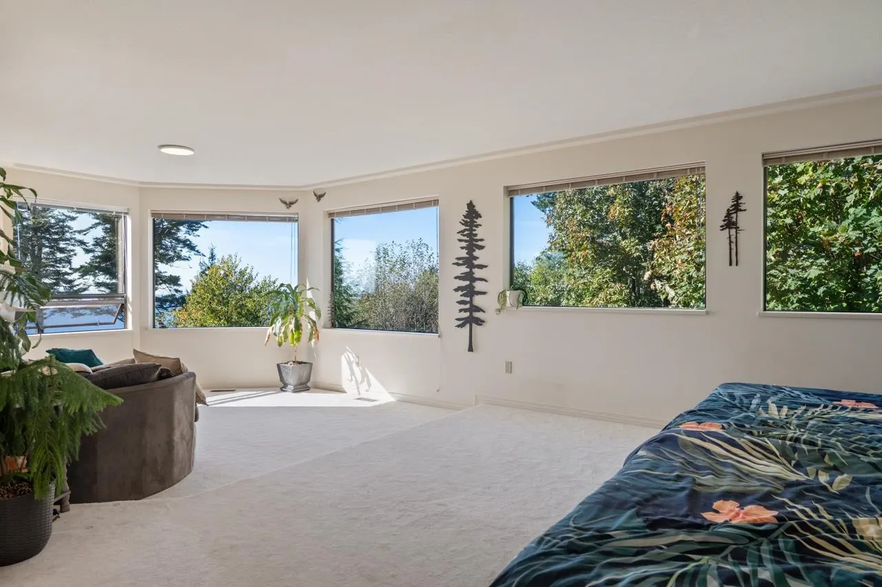 1311 133a Street