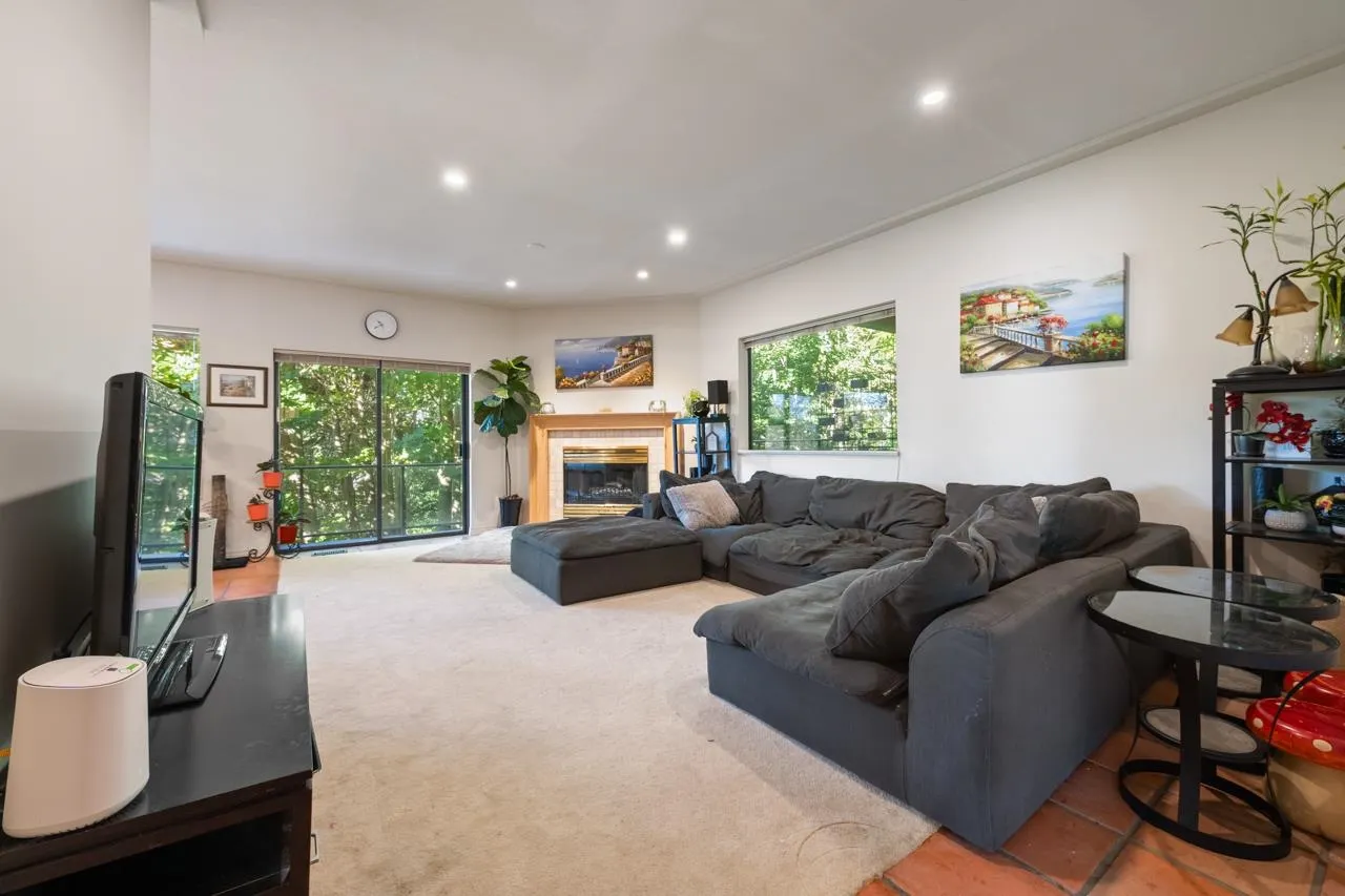 1311 133a Street