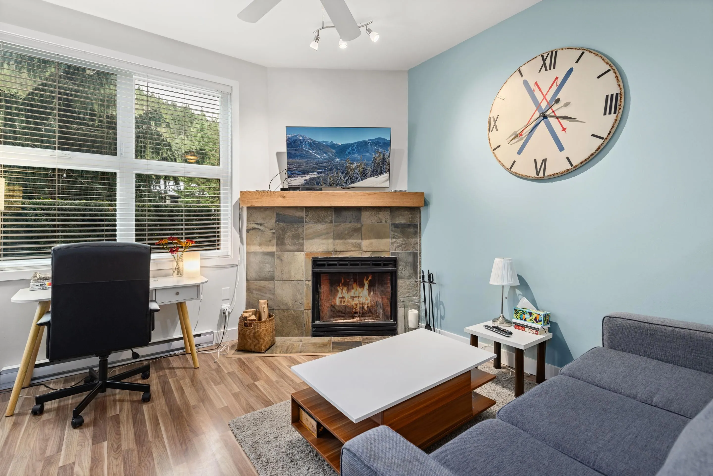 12 2213 Marmot Place