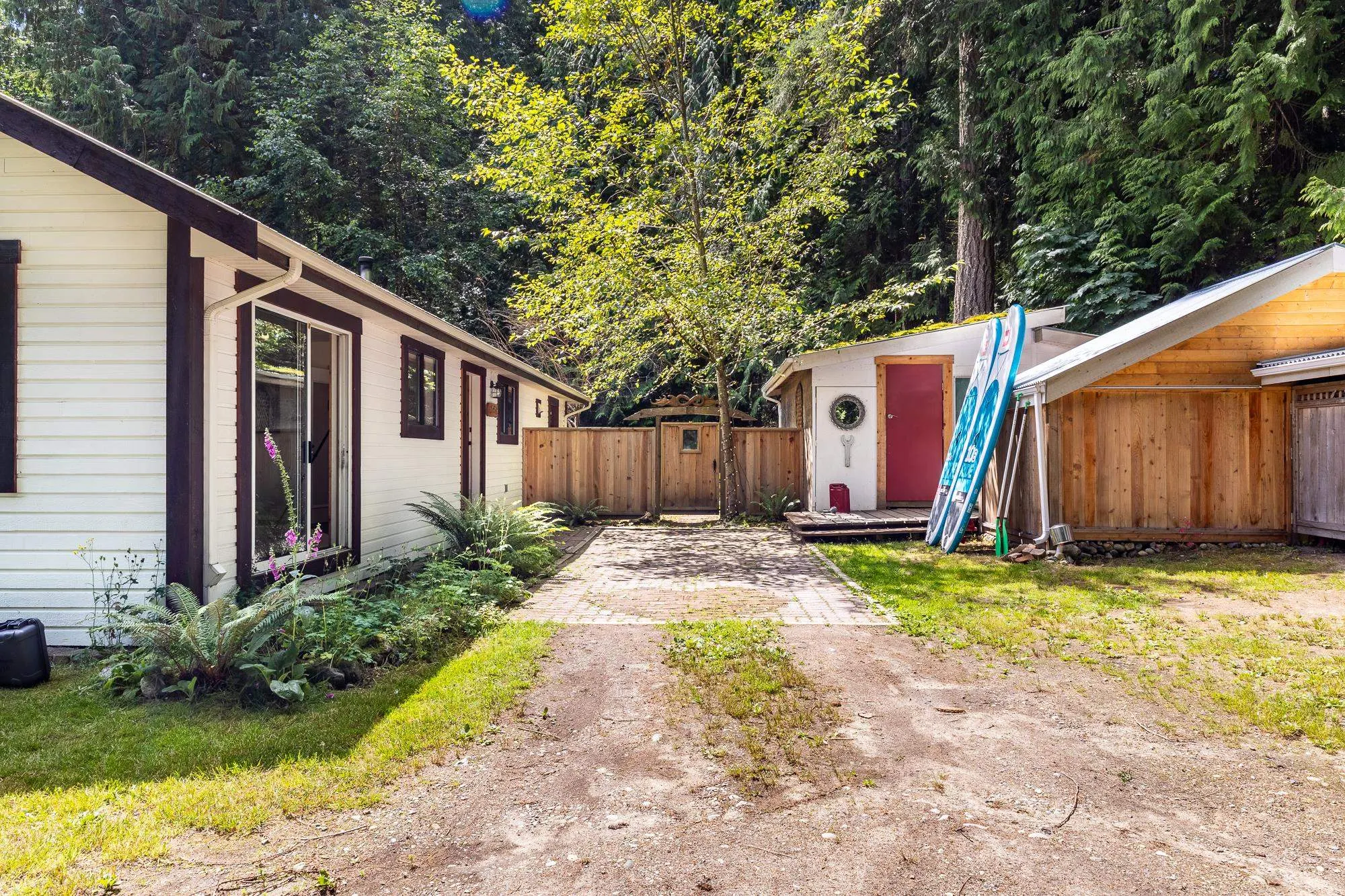 6121 Golf Course Road