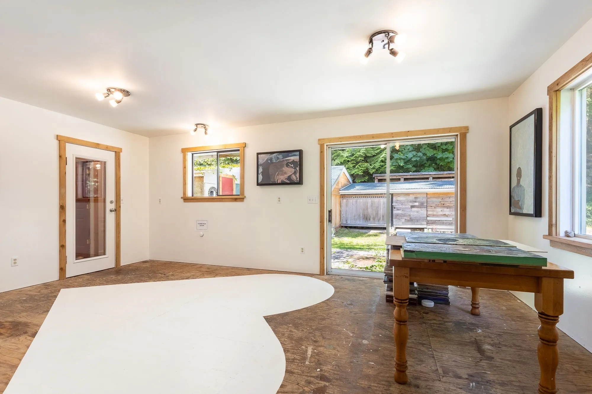 6121 Golf Course Road