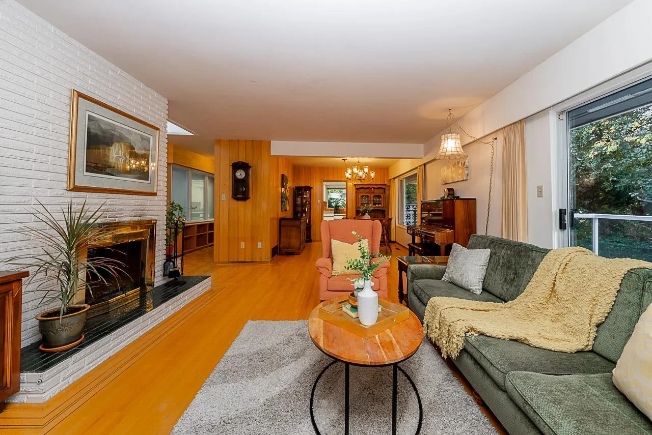 6575 Cabeldu Crescent