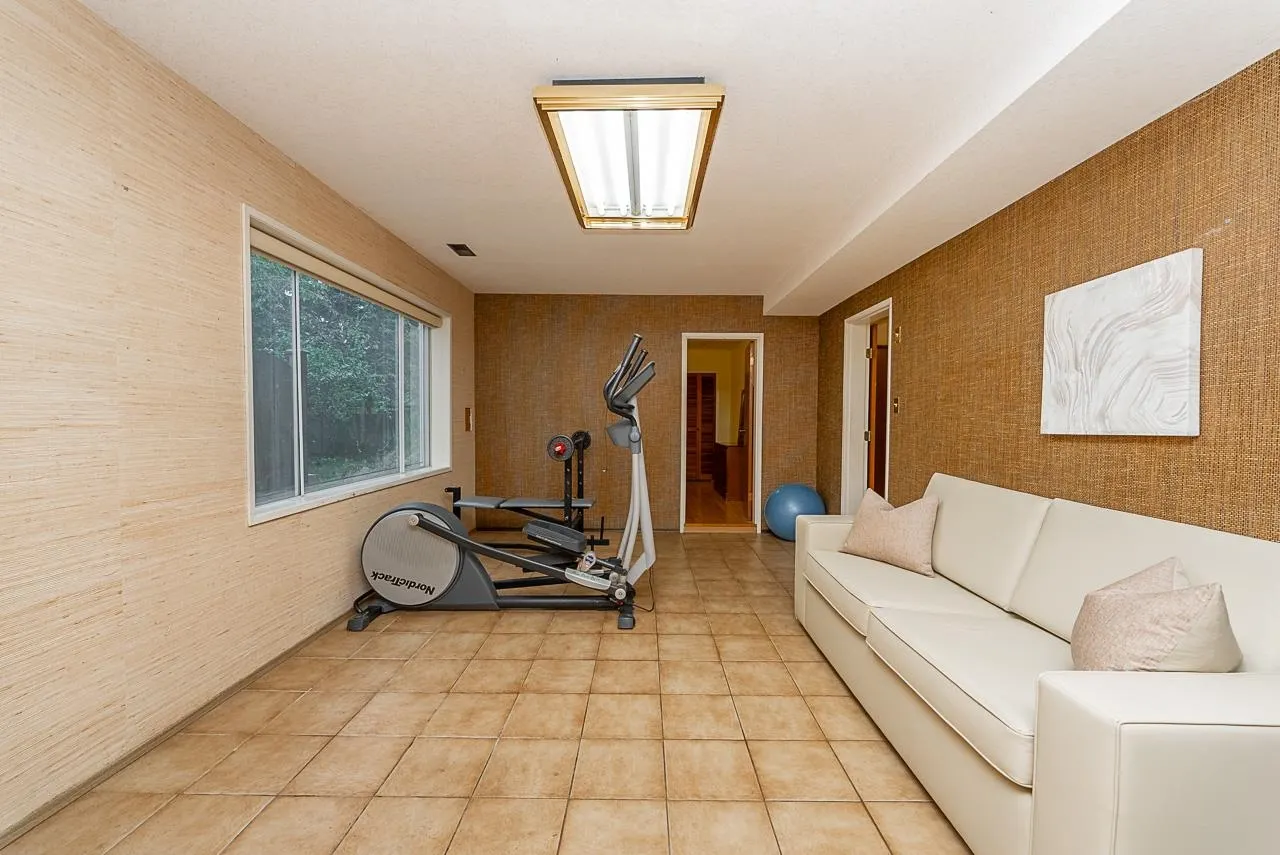 6575 Cabeldu Crescent