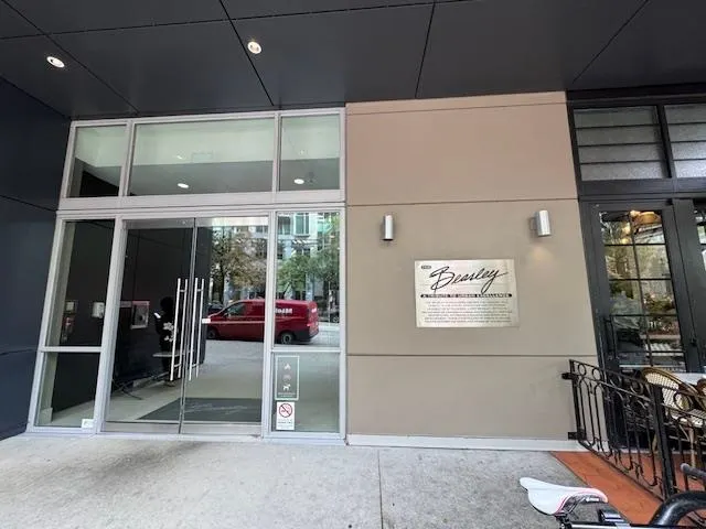 1709 888 Homer Street