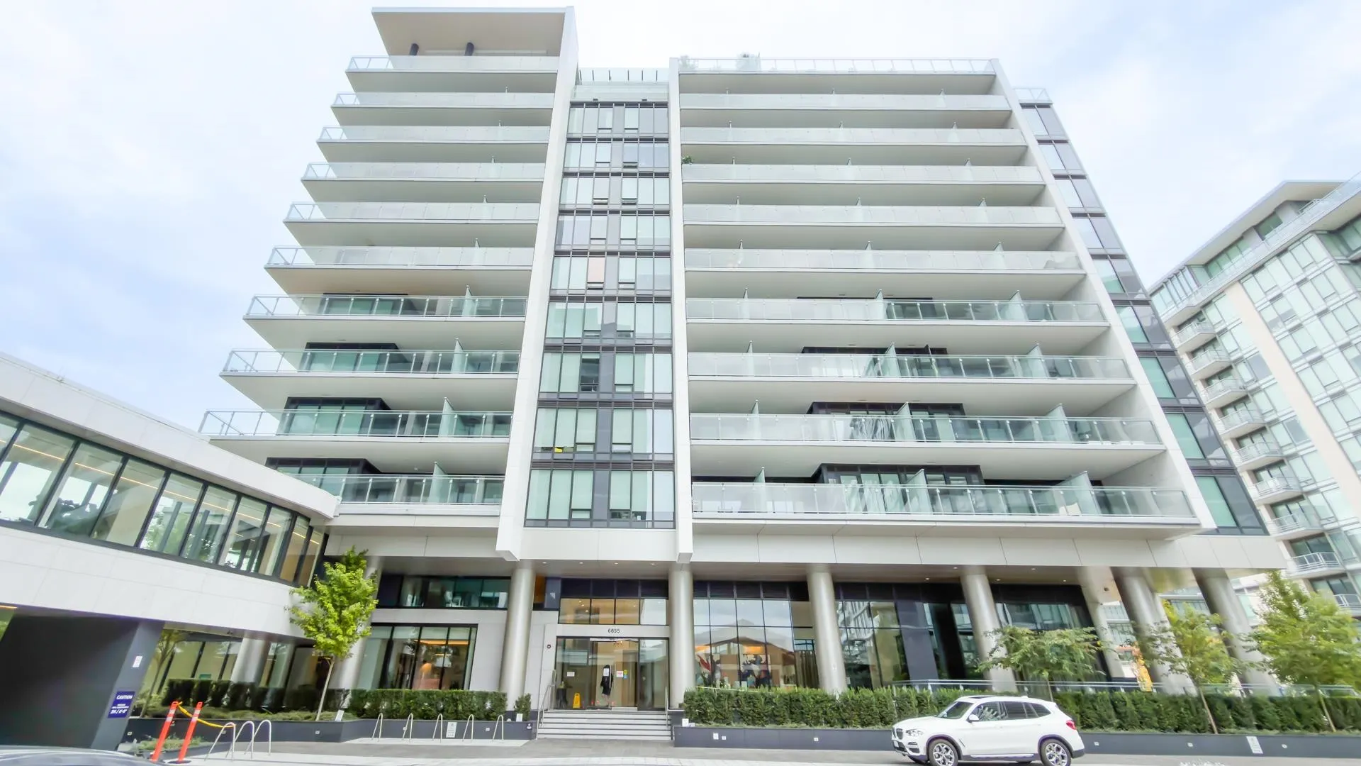 308 6855 Pearson Way