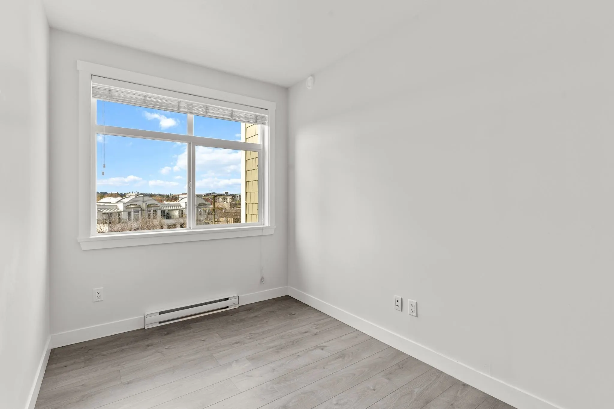 312 20696 Eastleigh Crescent