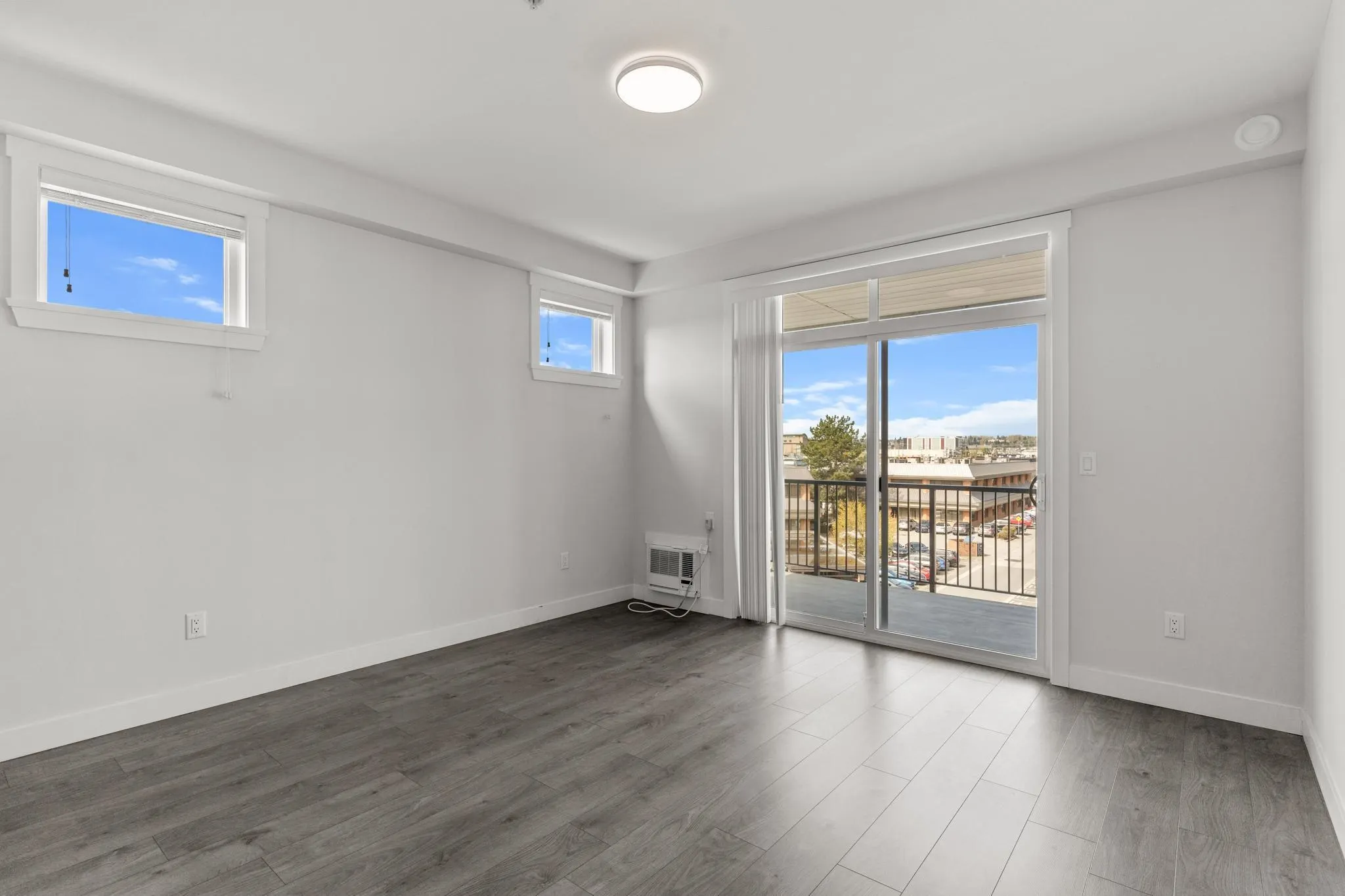 312 20696 Eastleigh Crescent