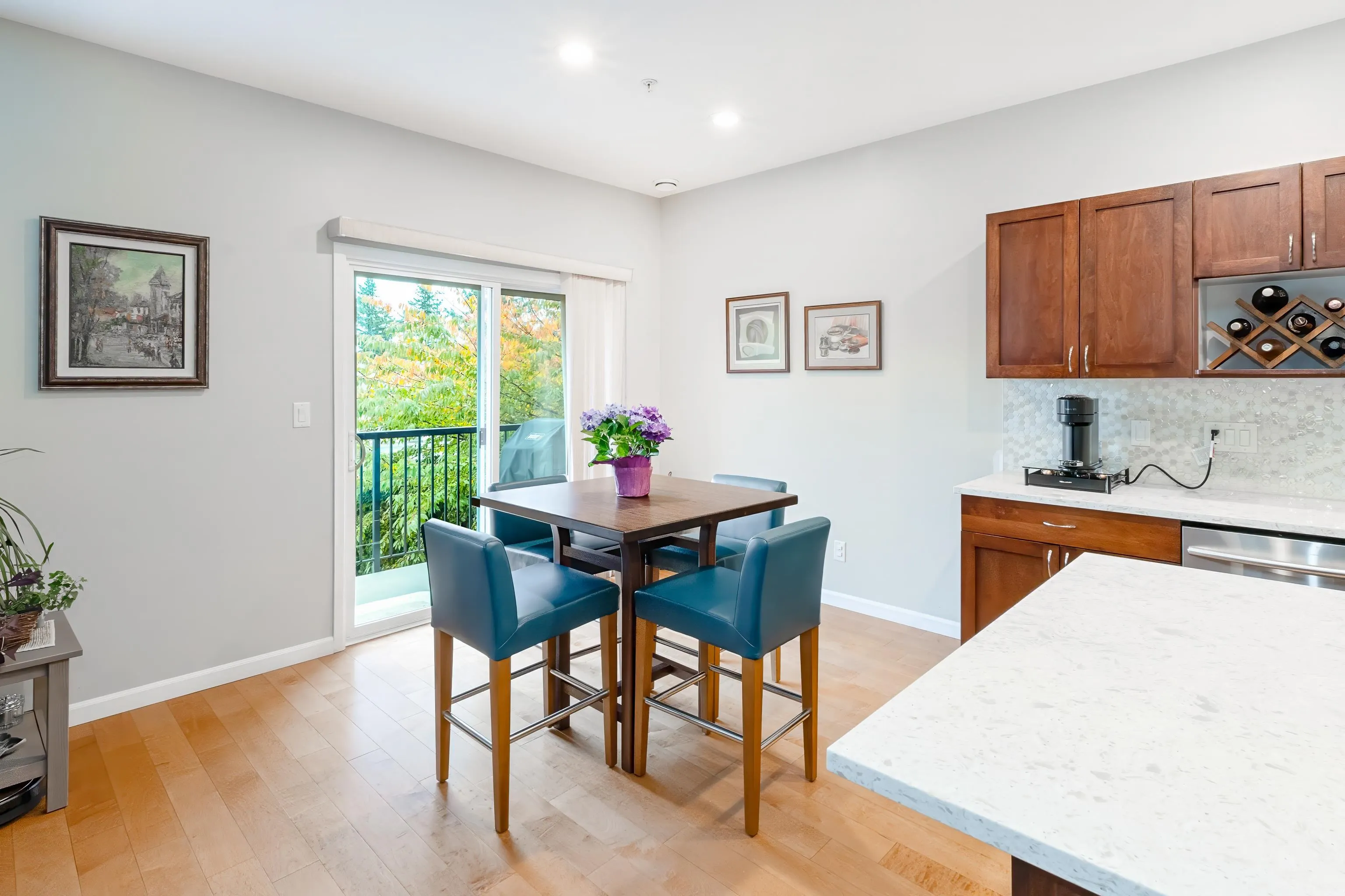 24 3127 Skeena Street