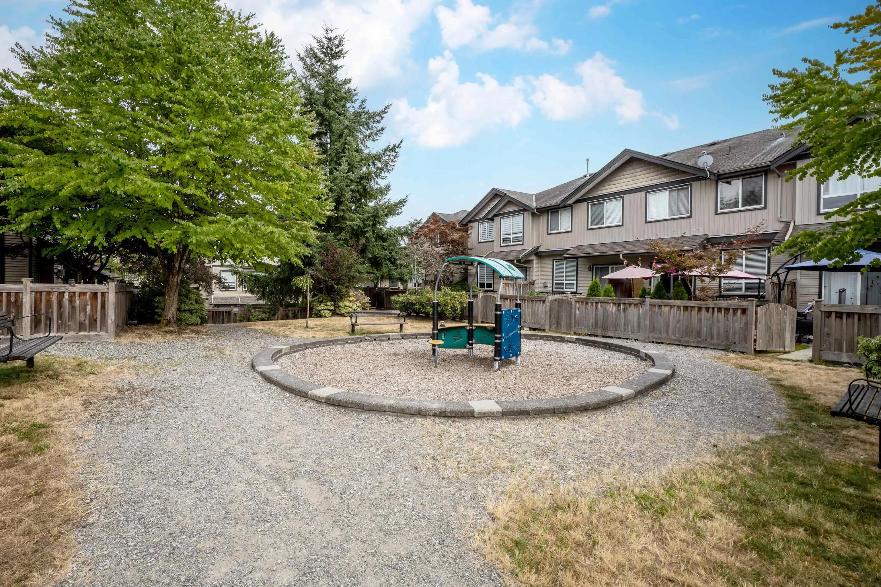 24 3127 Skeena Street