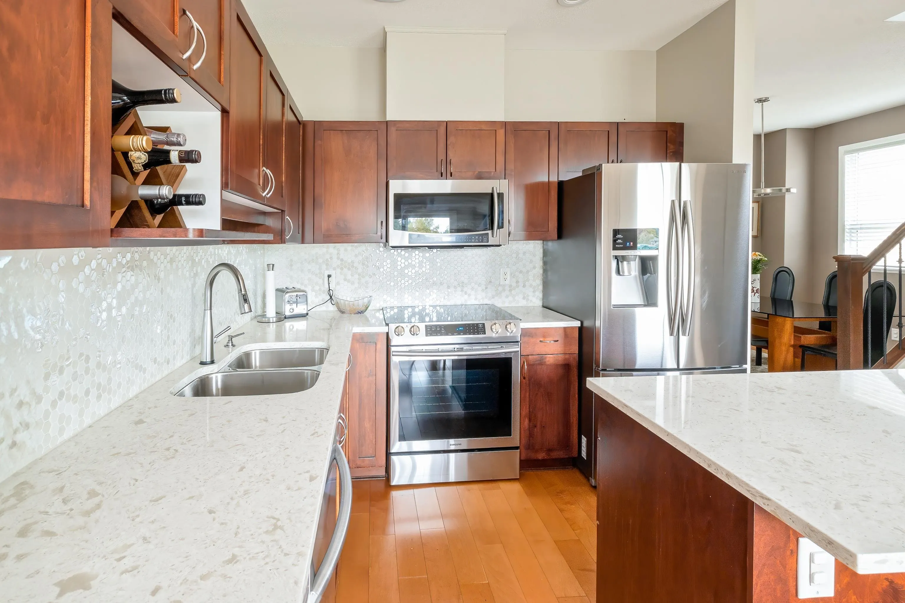 24 3127 Skeena Street