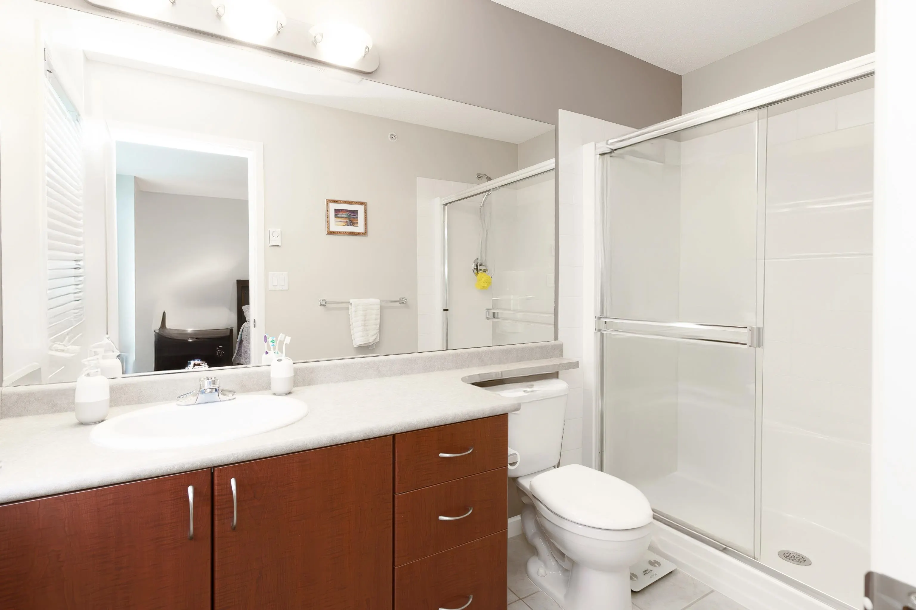 24 3127 Skeena Street