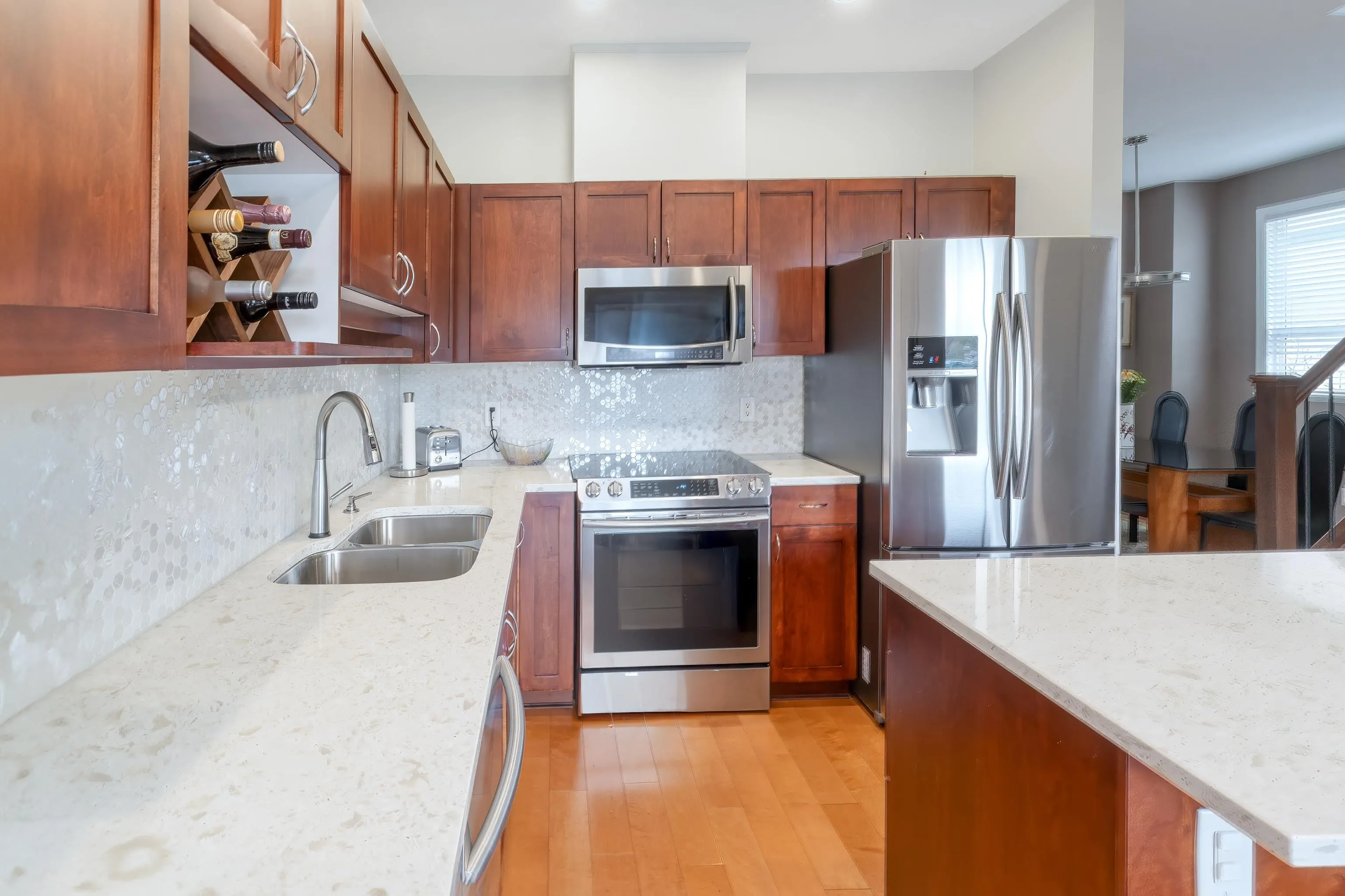 24 3127 Skeena Street