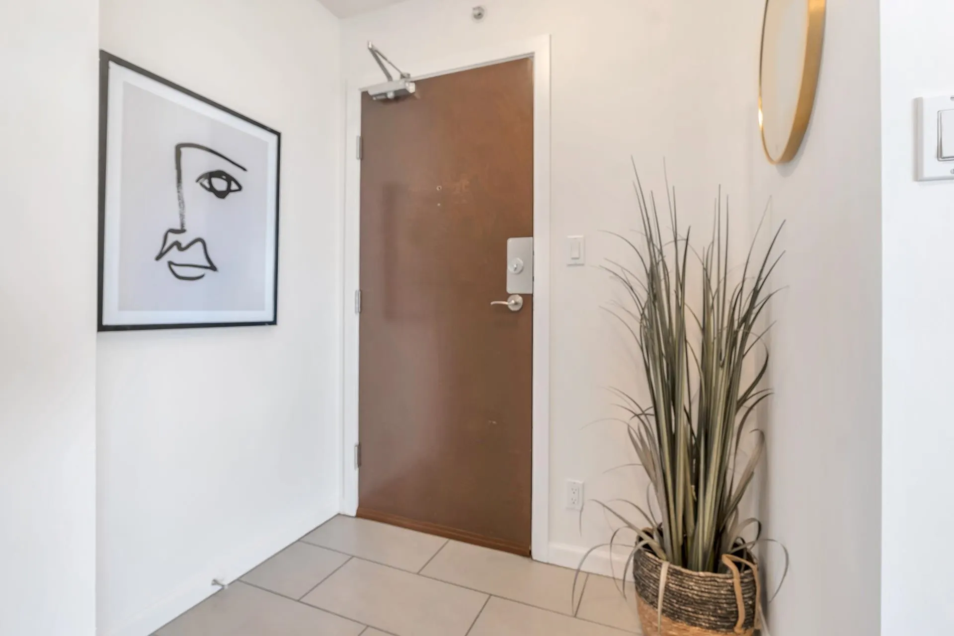 606 610 Victoria Street