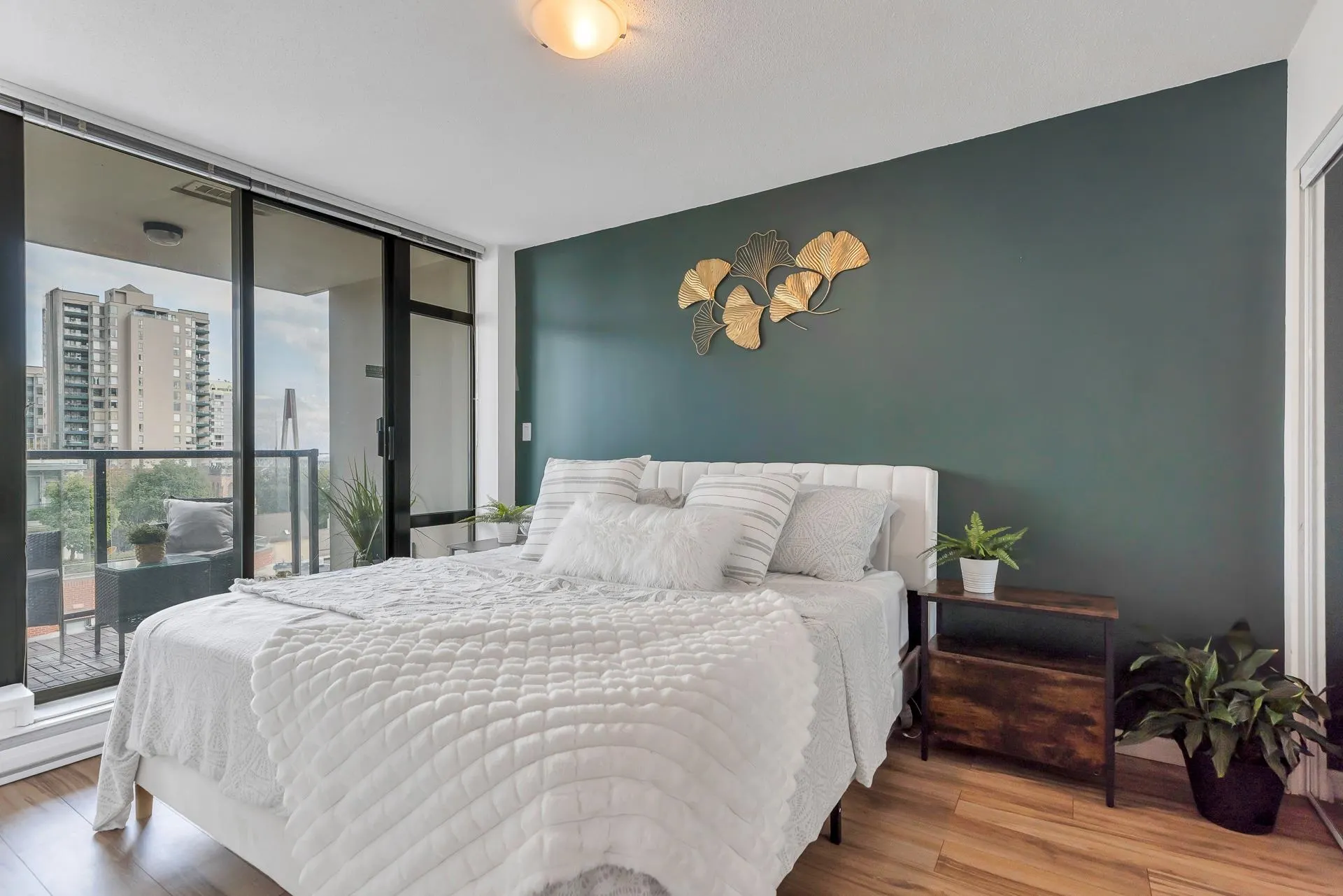 606 610 Victoria Street