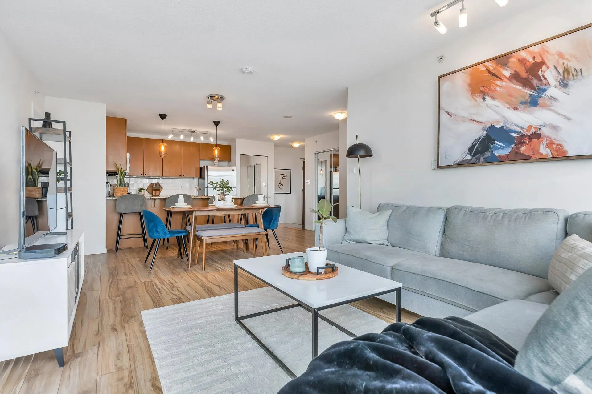 606 610 Victoria Street