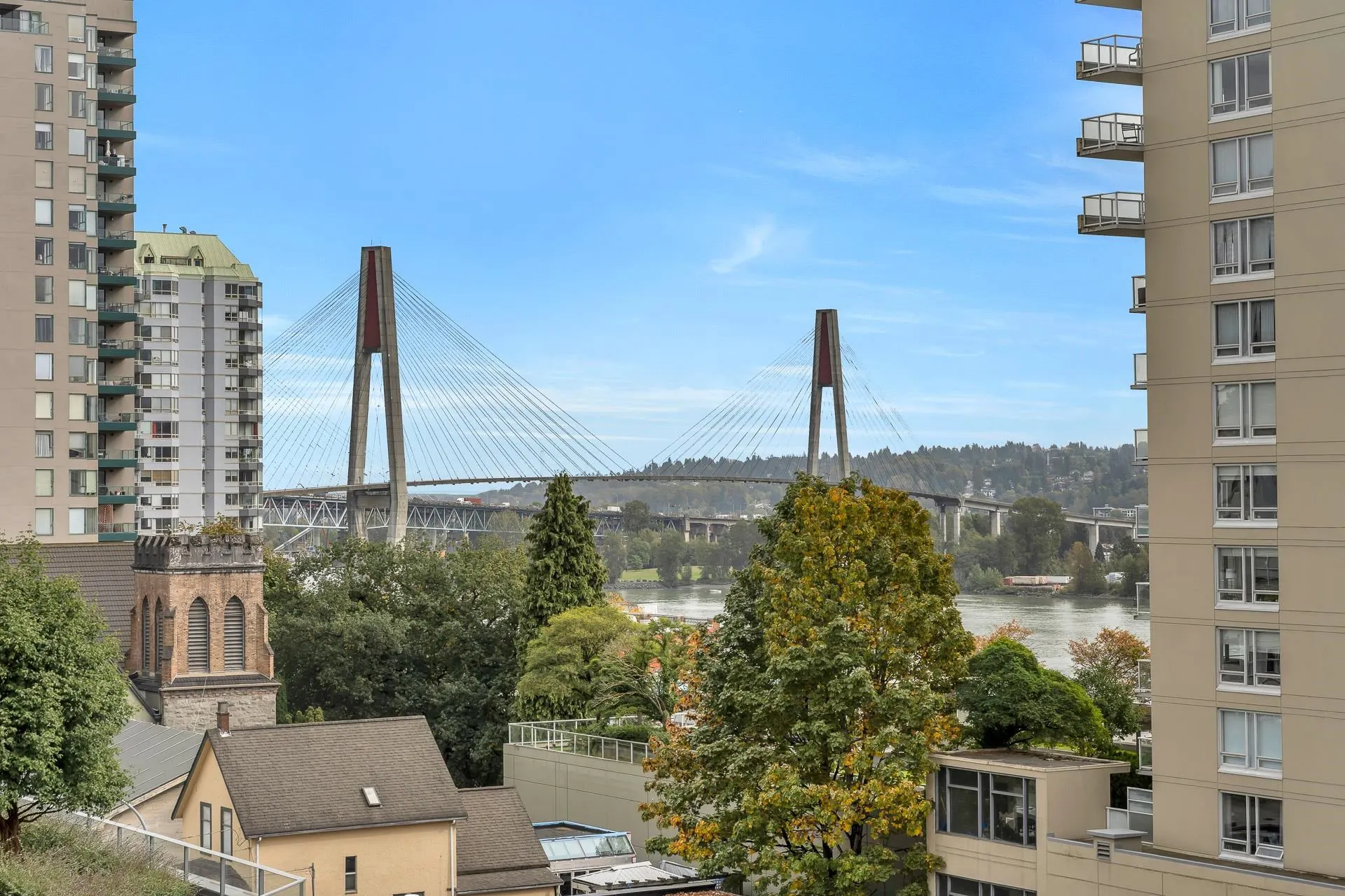 606 610 Victoria Street