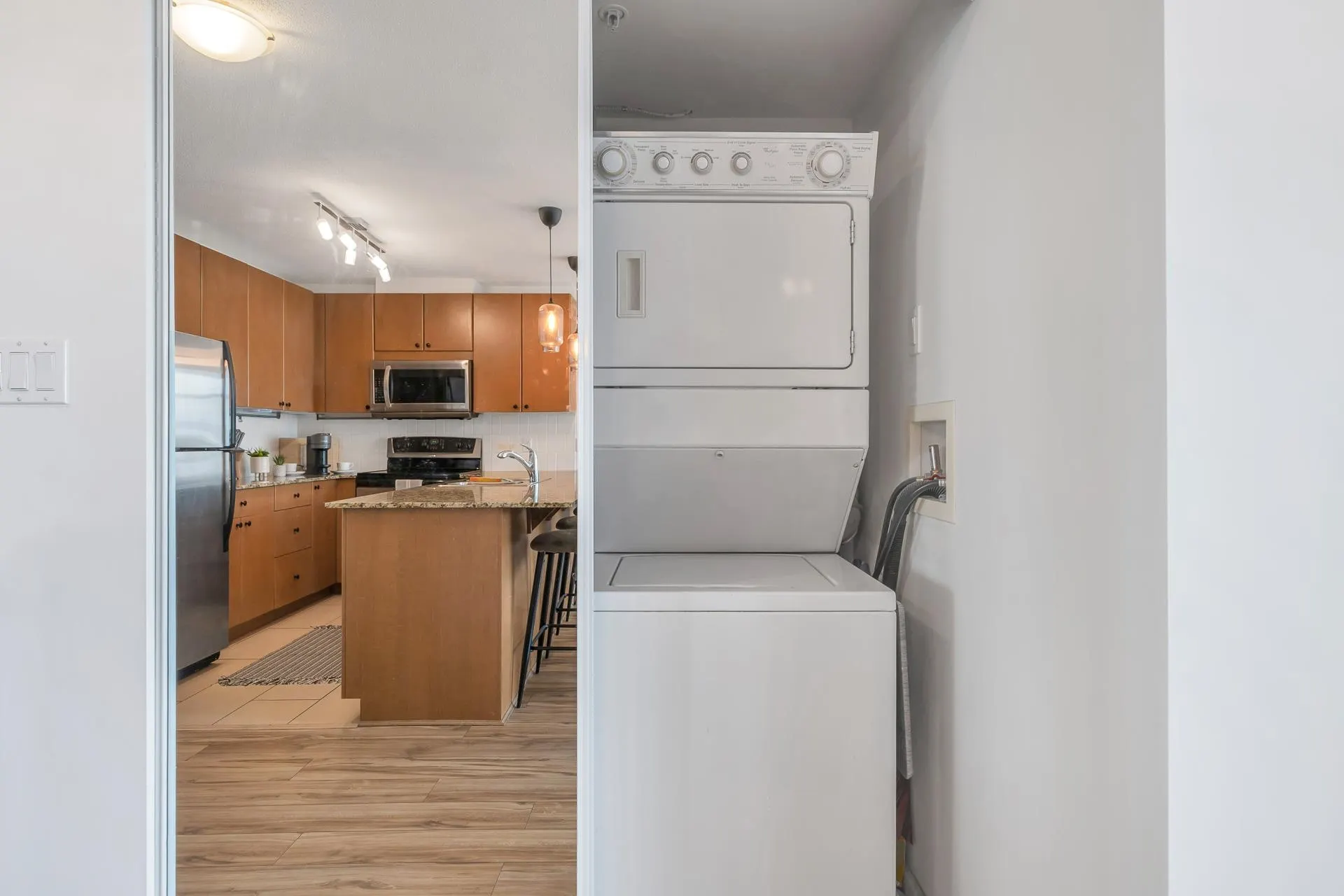 606 610 Victoria Street