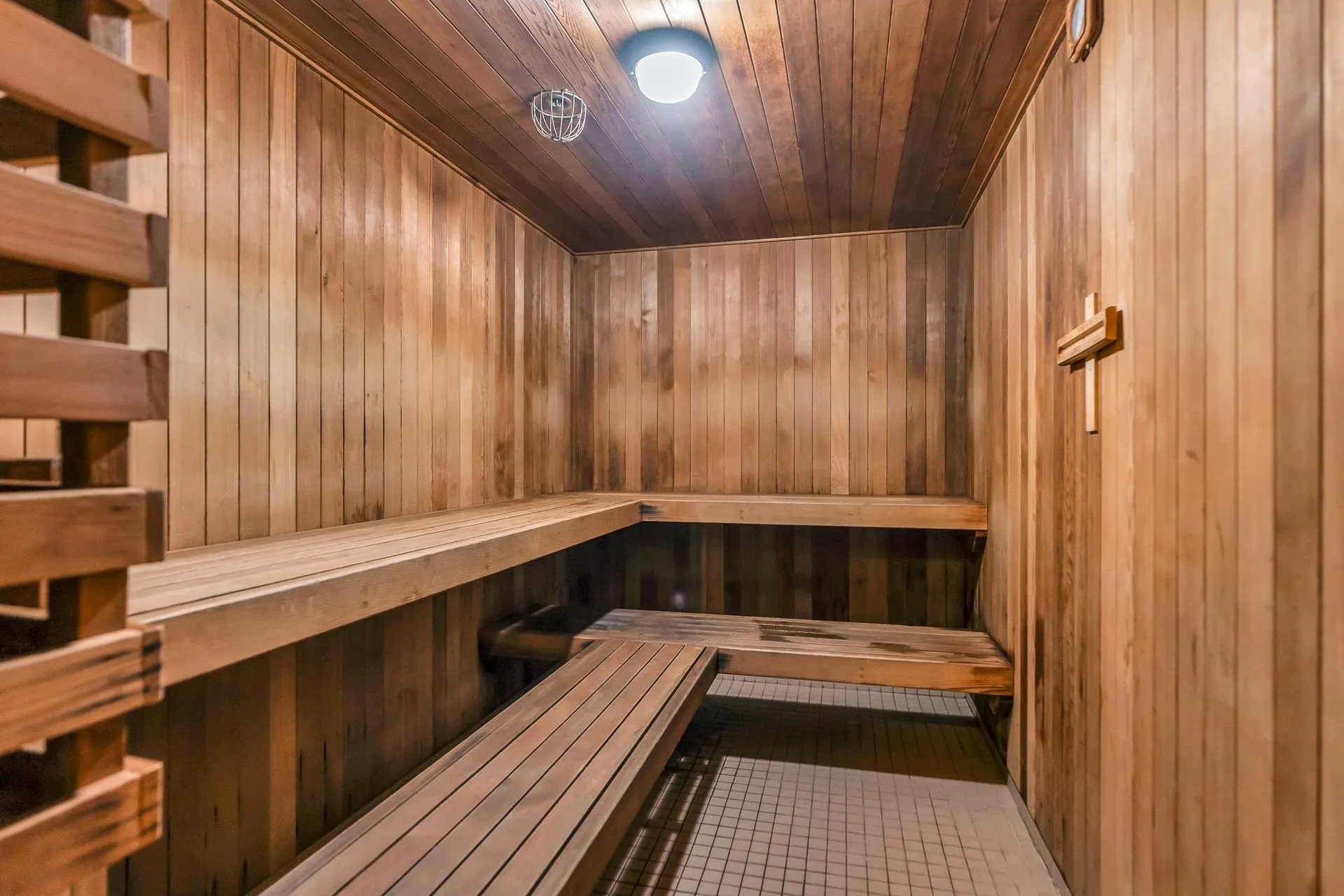 606 610 Victoria Street