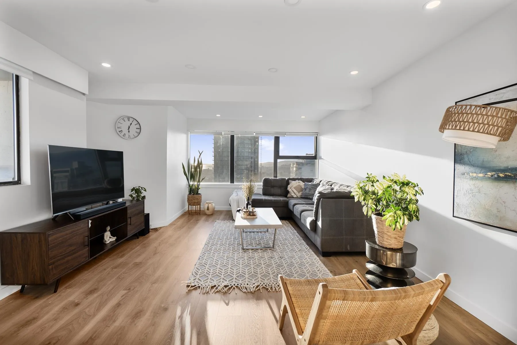 1304 1515 Eastern Avenue