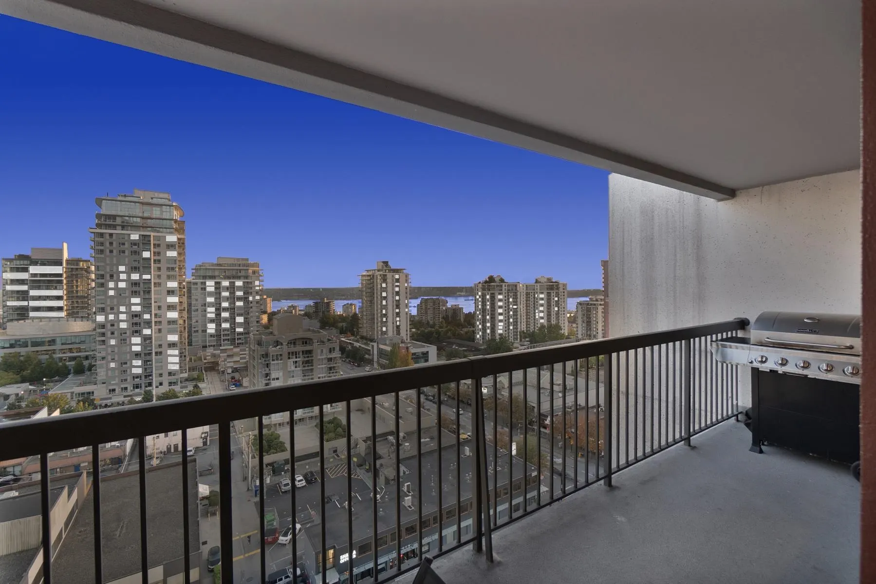 1304 1515 Eastern Avenue