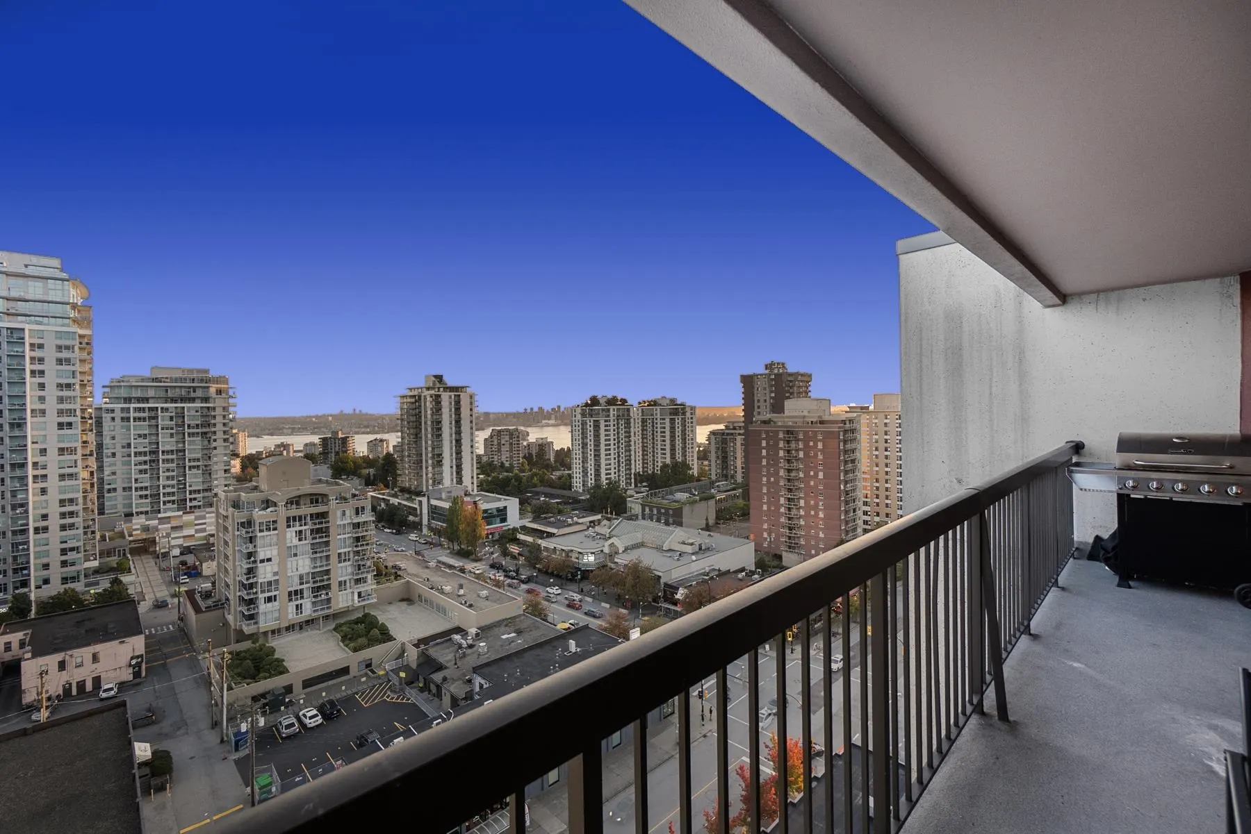 1304 1515 Eastern Avenue