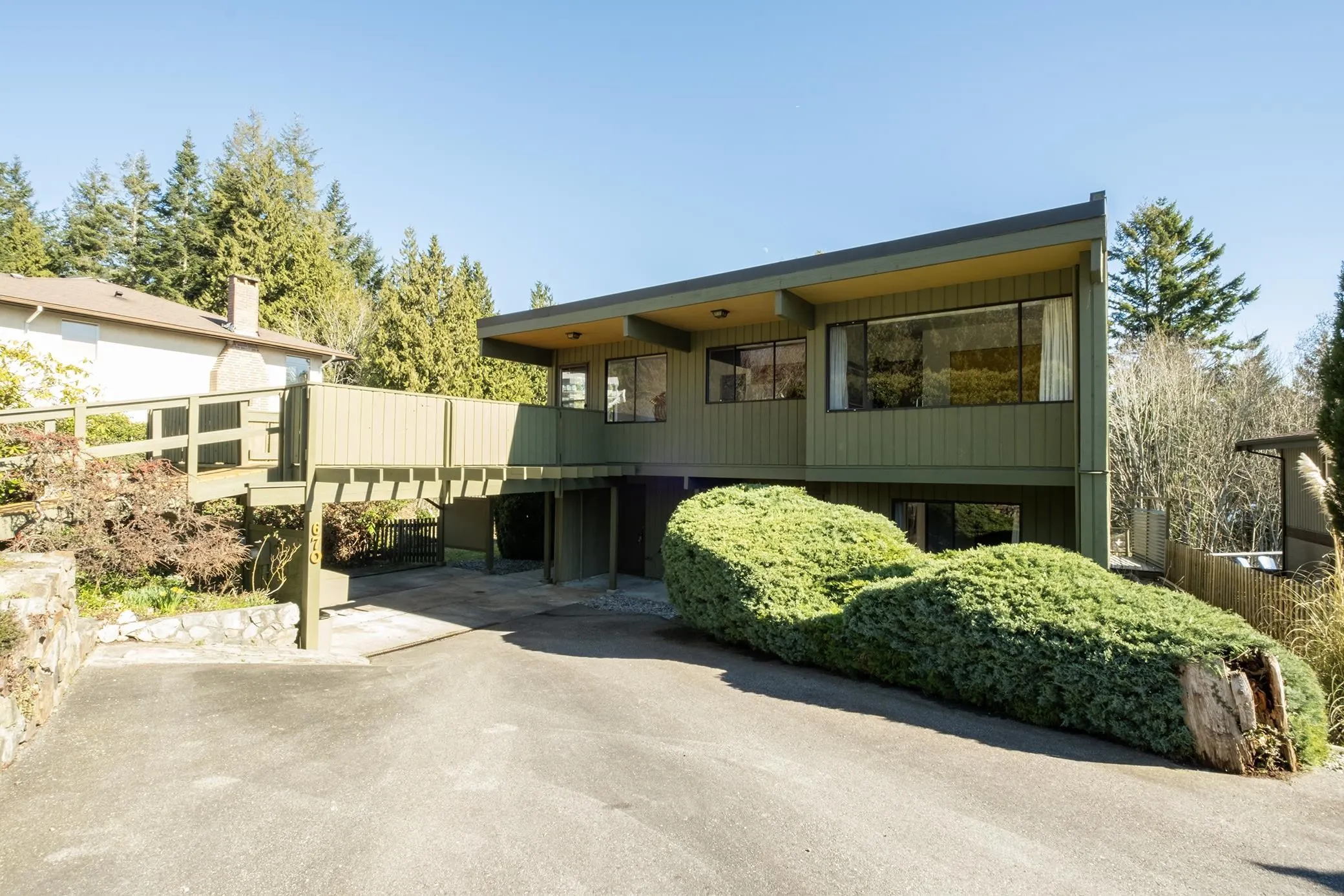 670 Fairmont Road