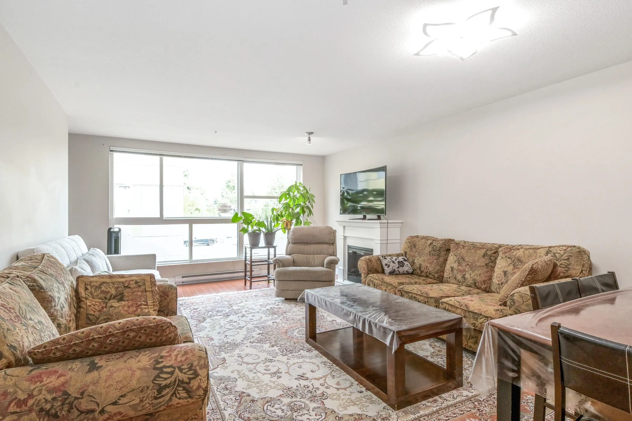 228 12085 228 Street