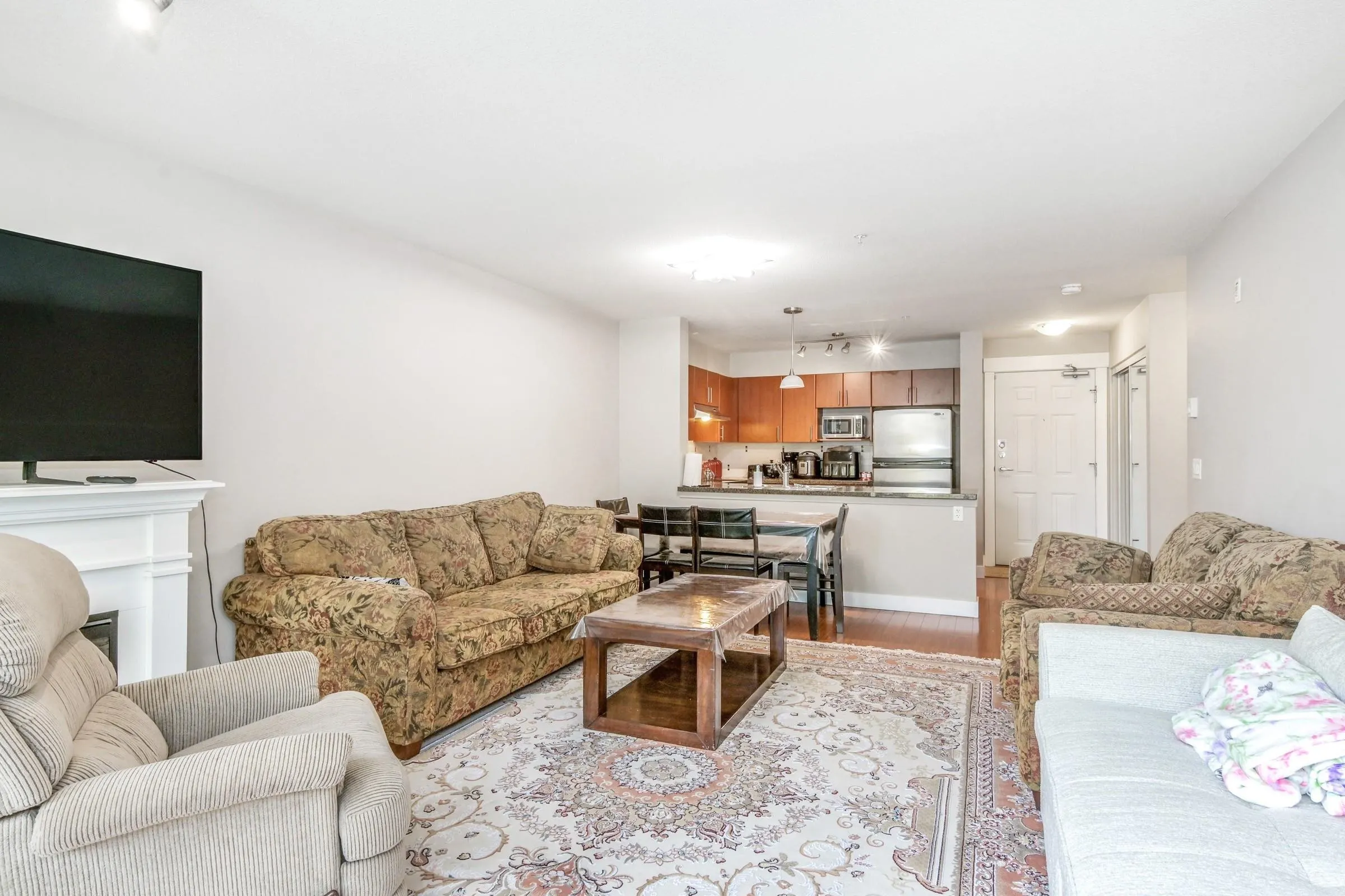 228 12085 228 Street