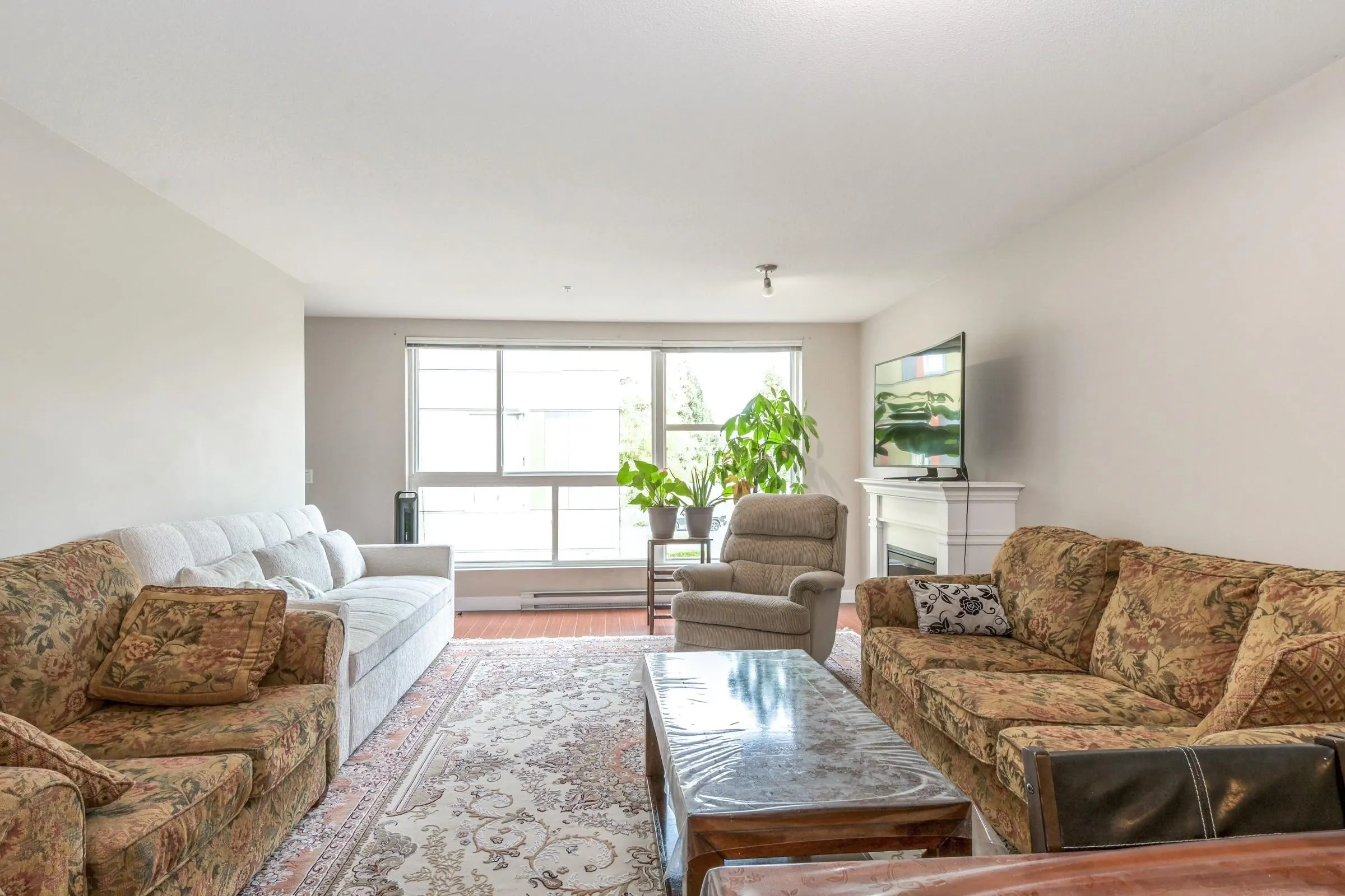 228 12085 228 Street