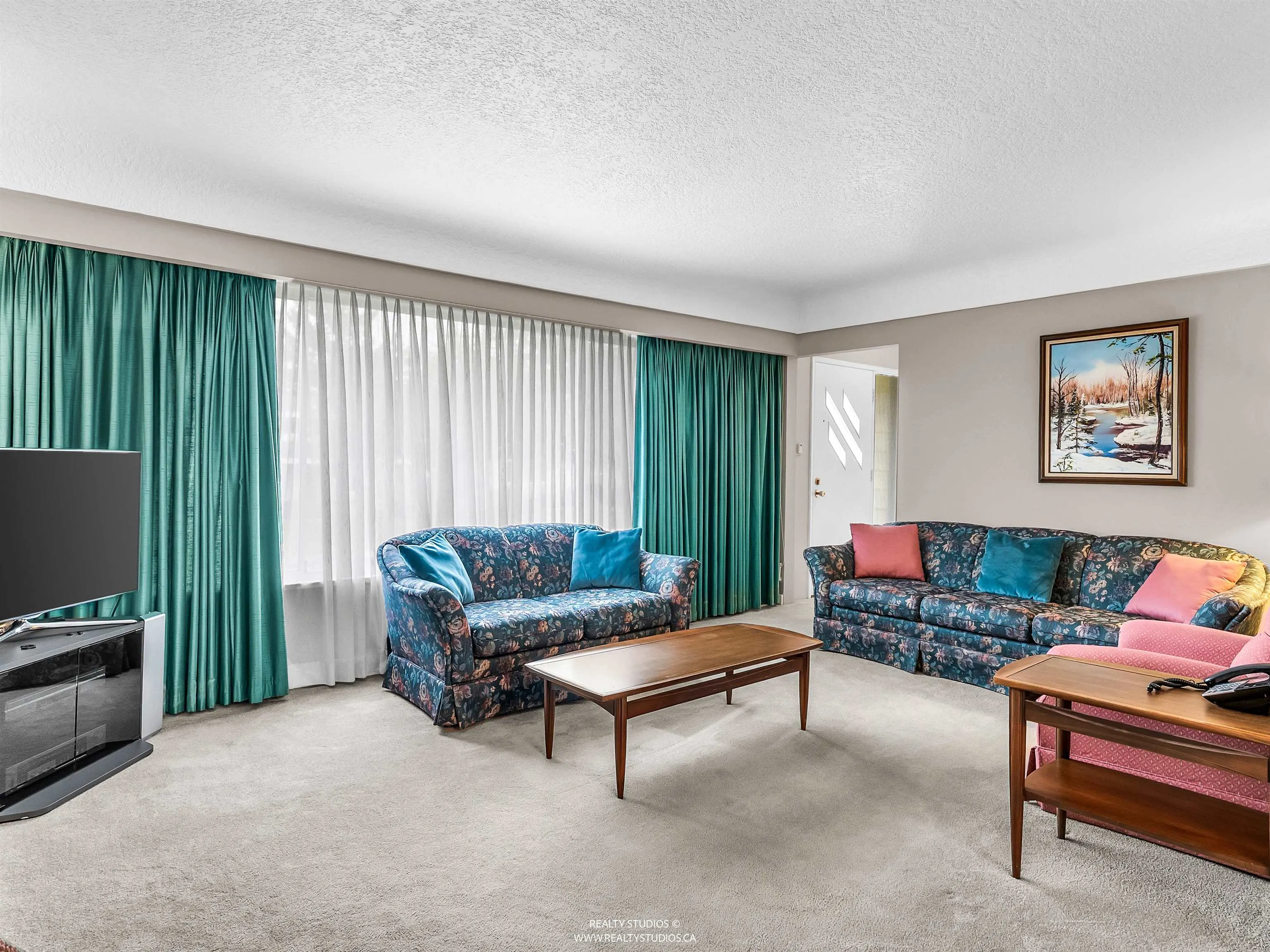 4830 Southlawn Drive