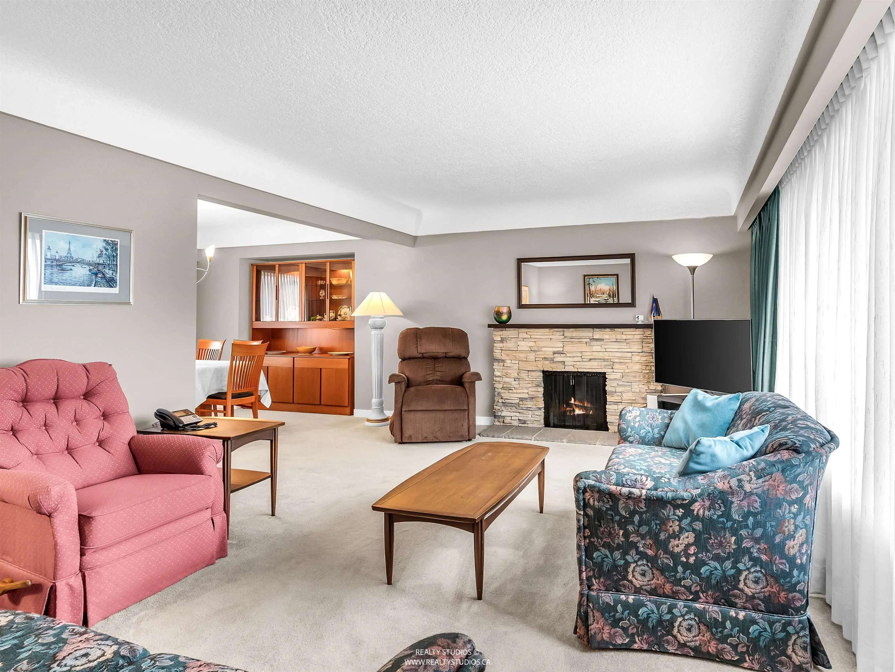 4830 Southlawn Drive