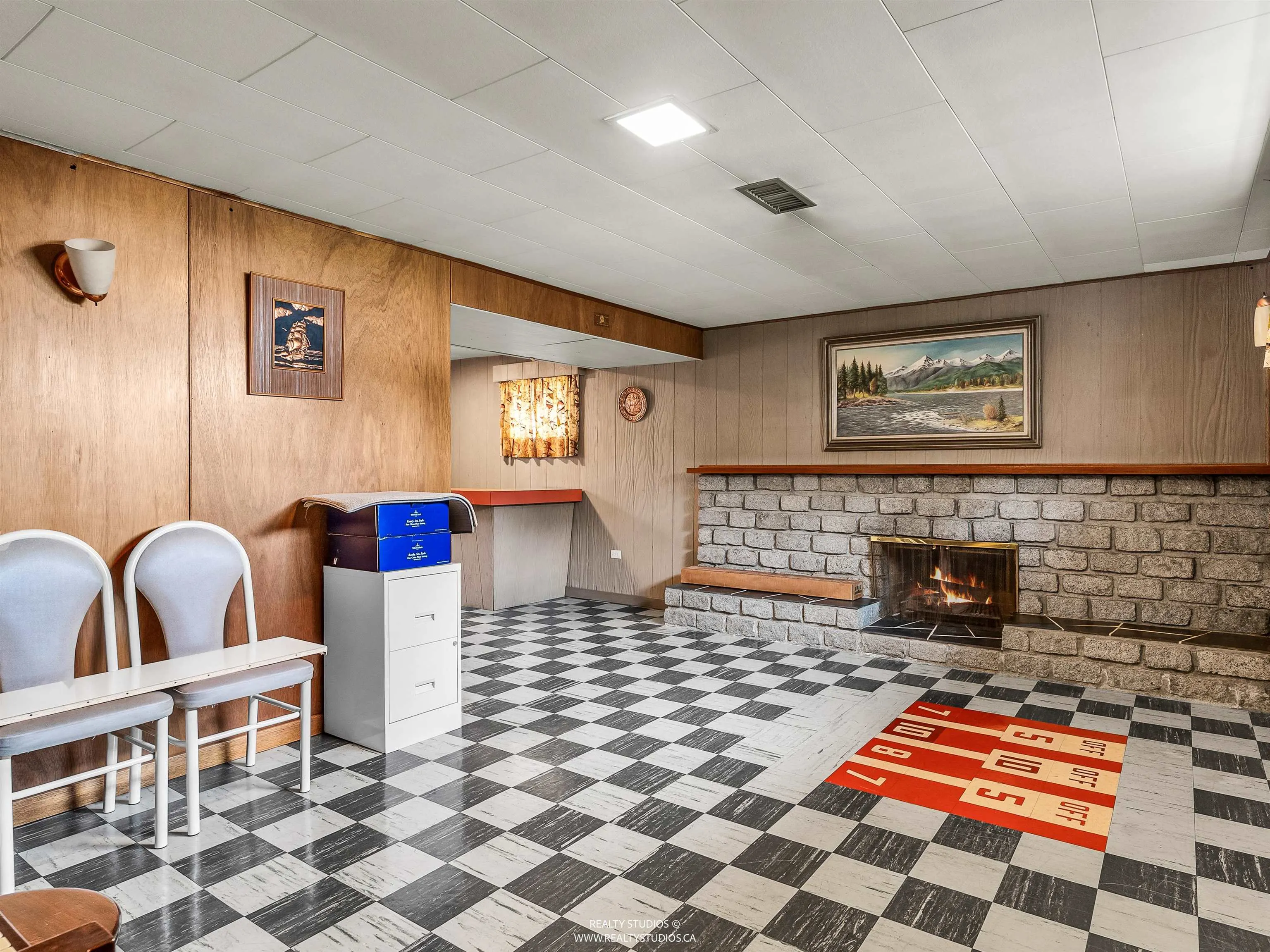 4830 Southlawn Drive