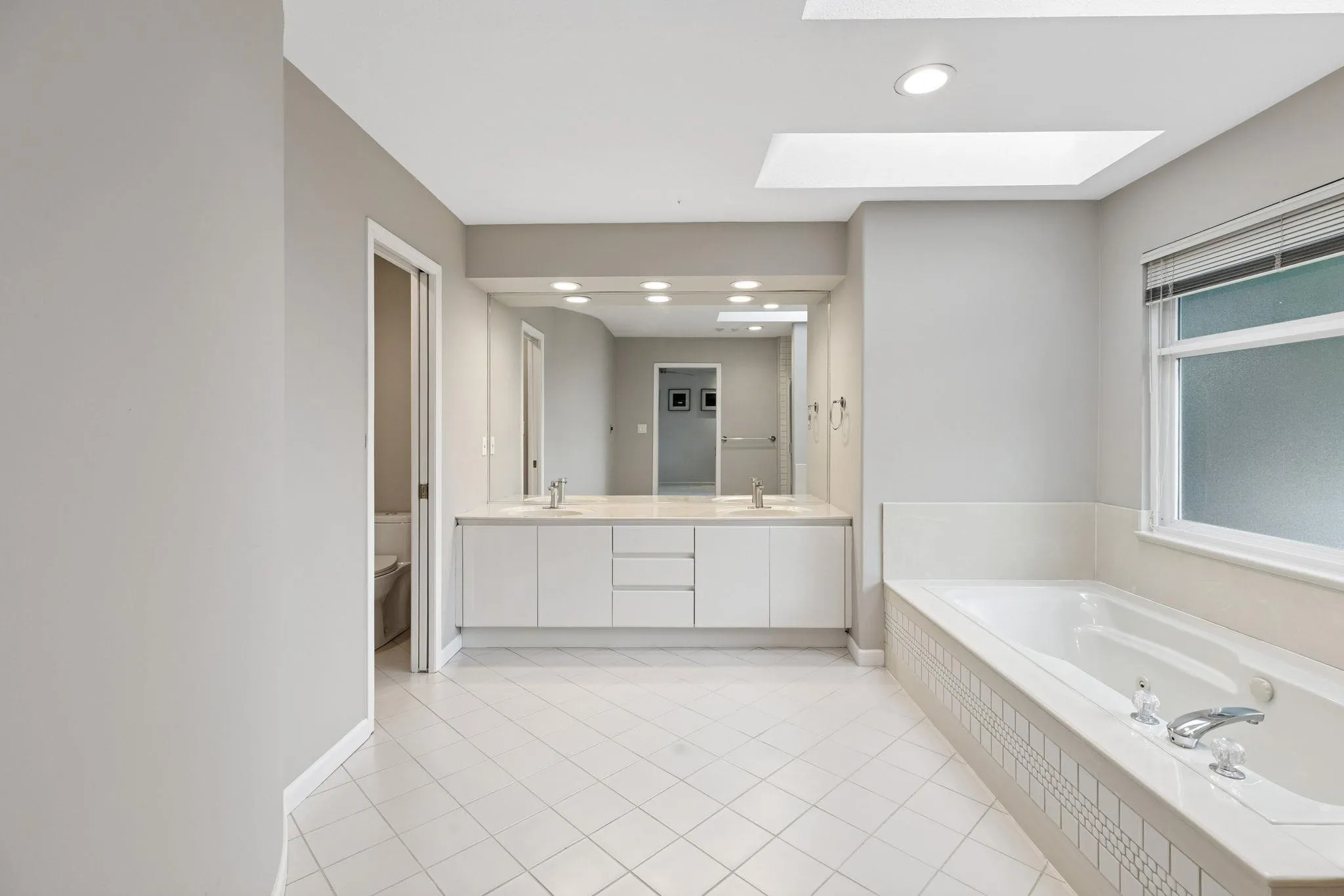 3800 Kilby Court