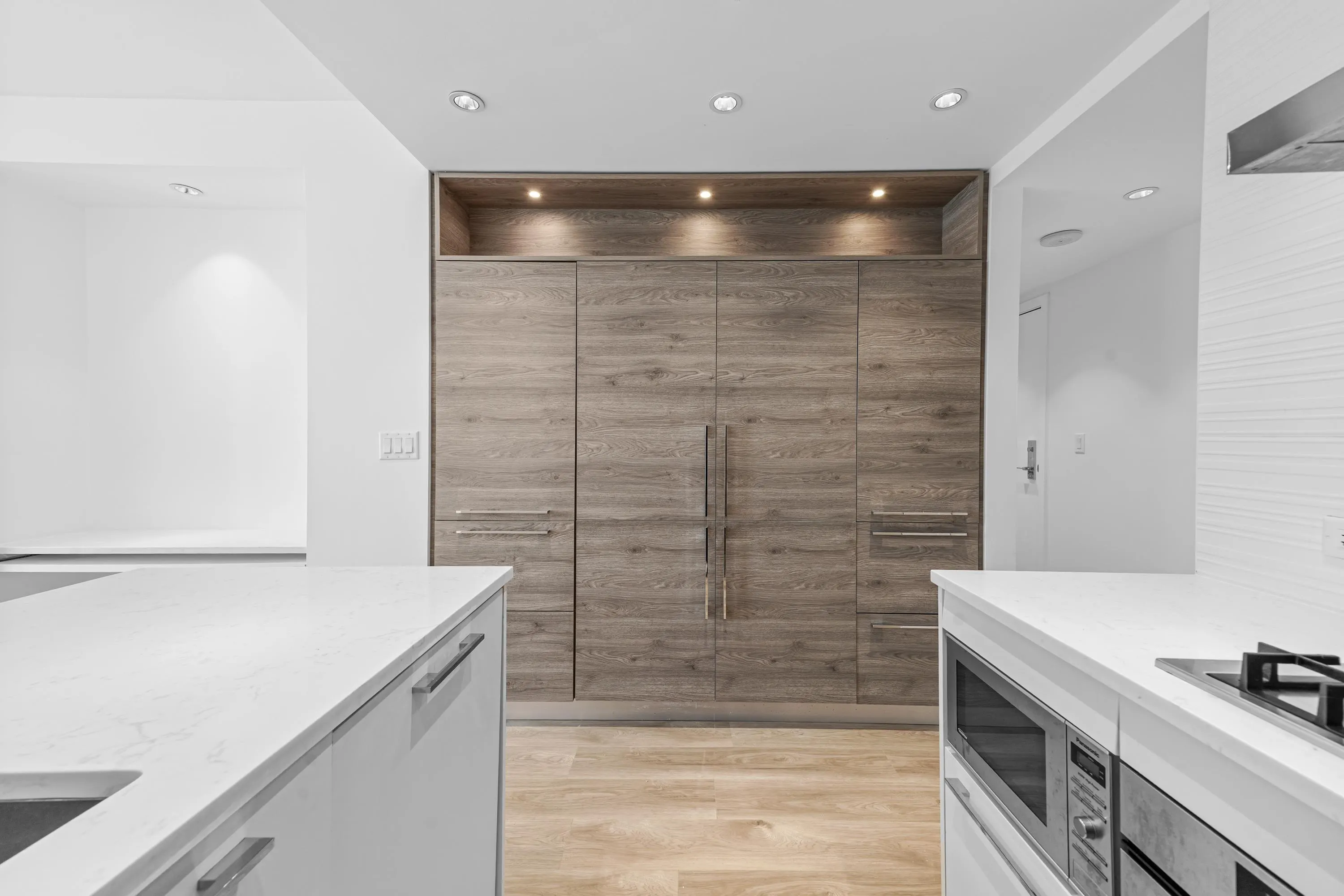 1801 7303 Noble Lane