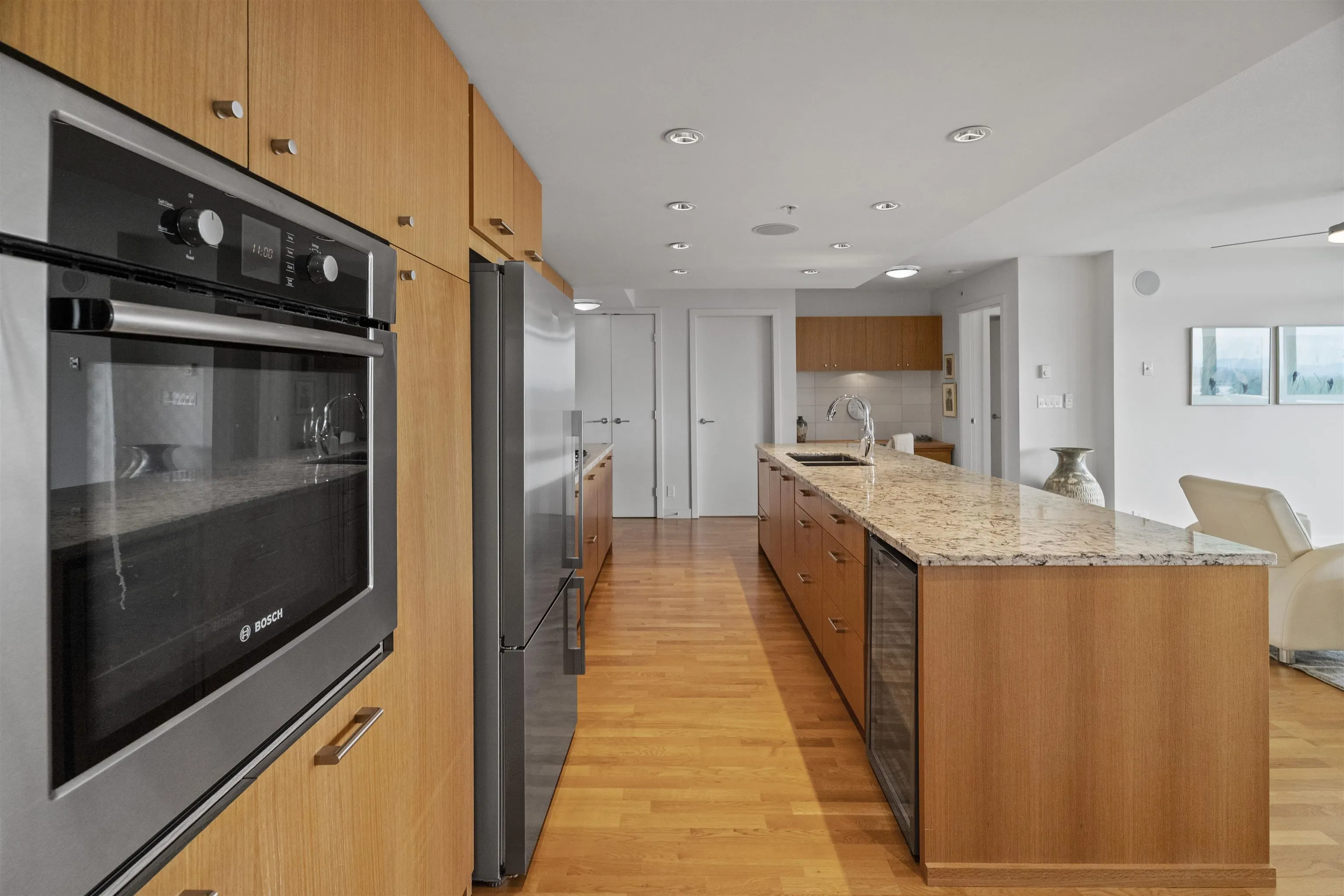 1105 1455 George Street