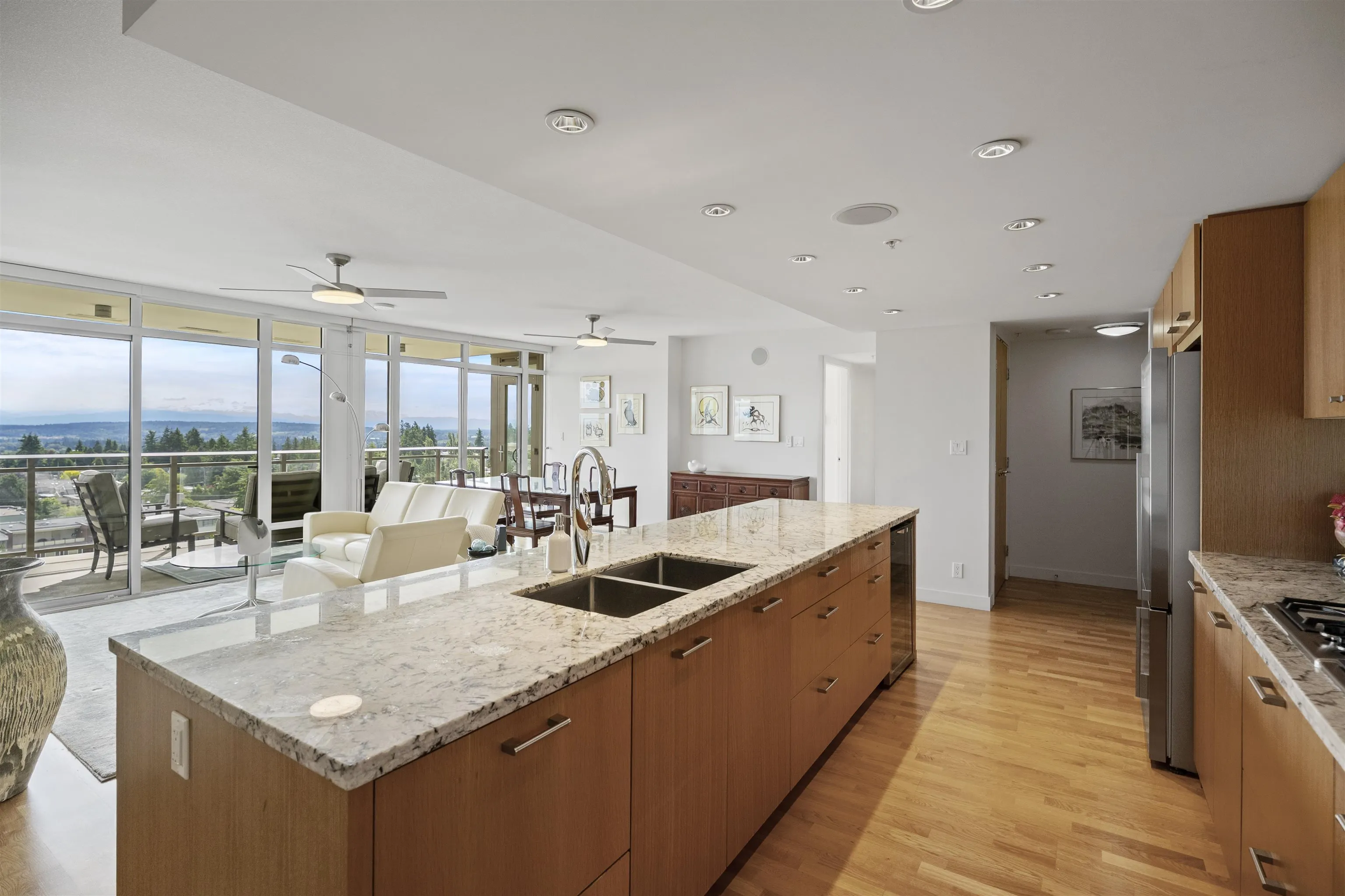 1105 1455 George Street