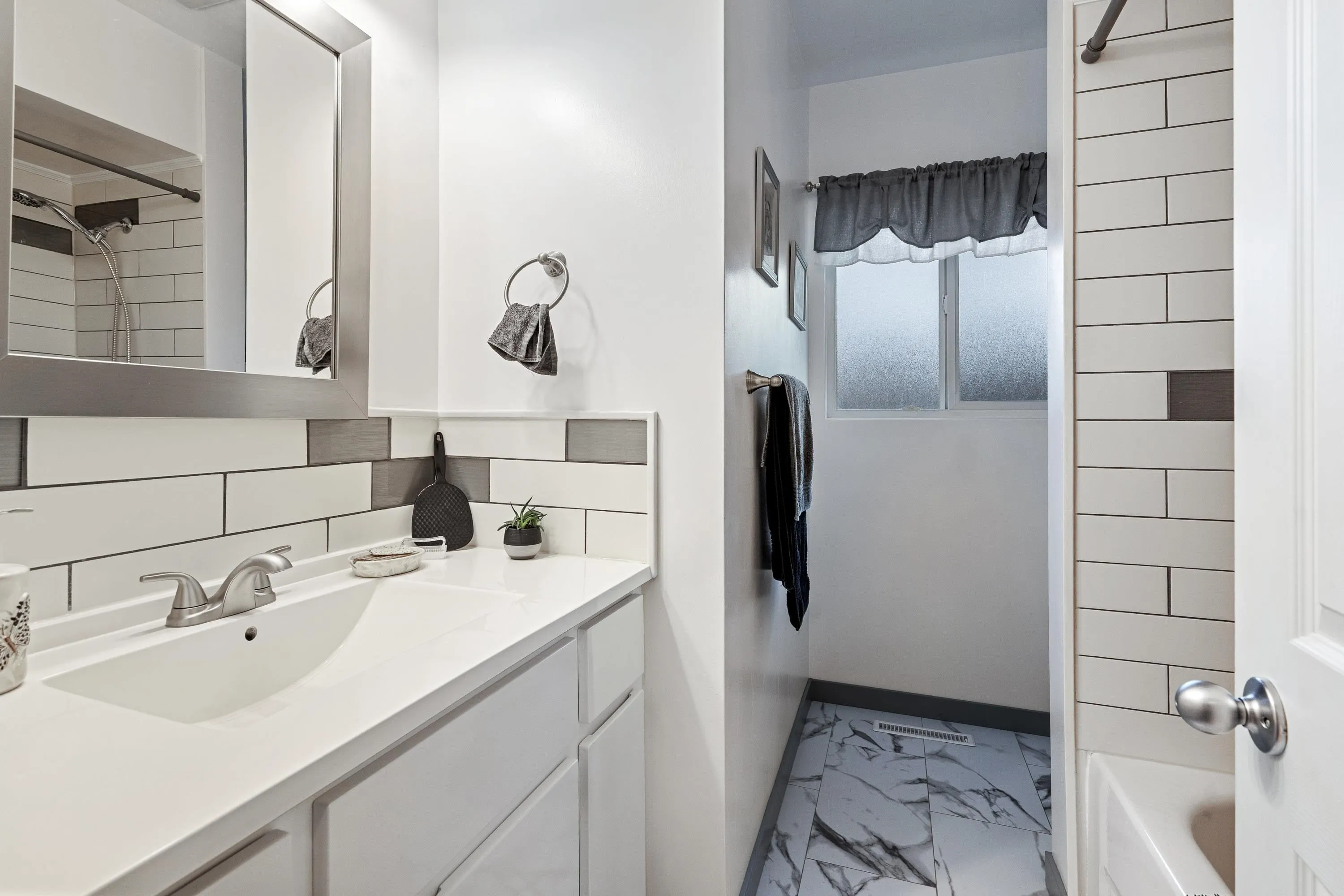8668 Coventry Place