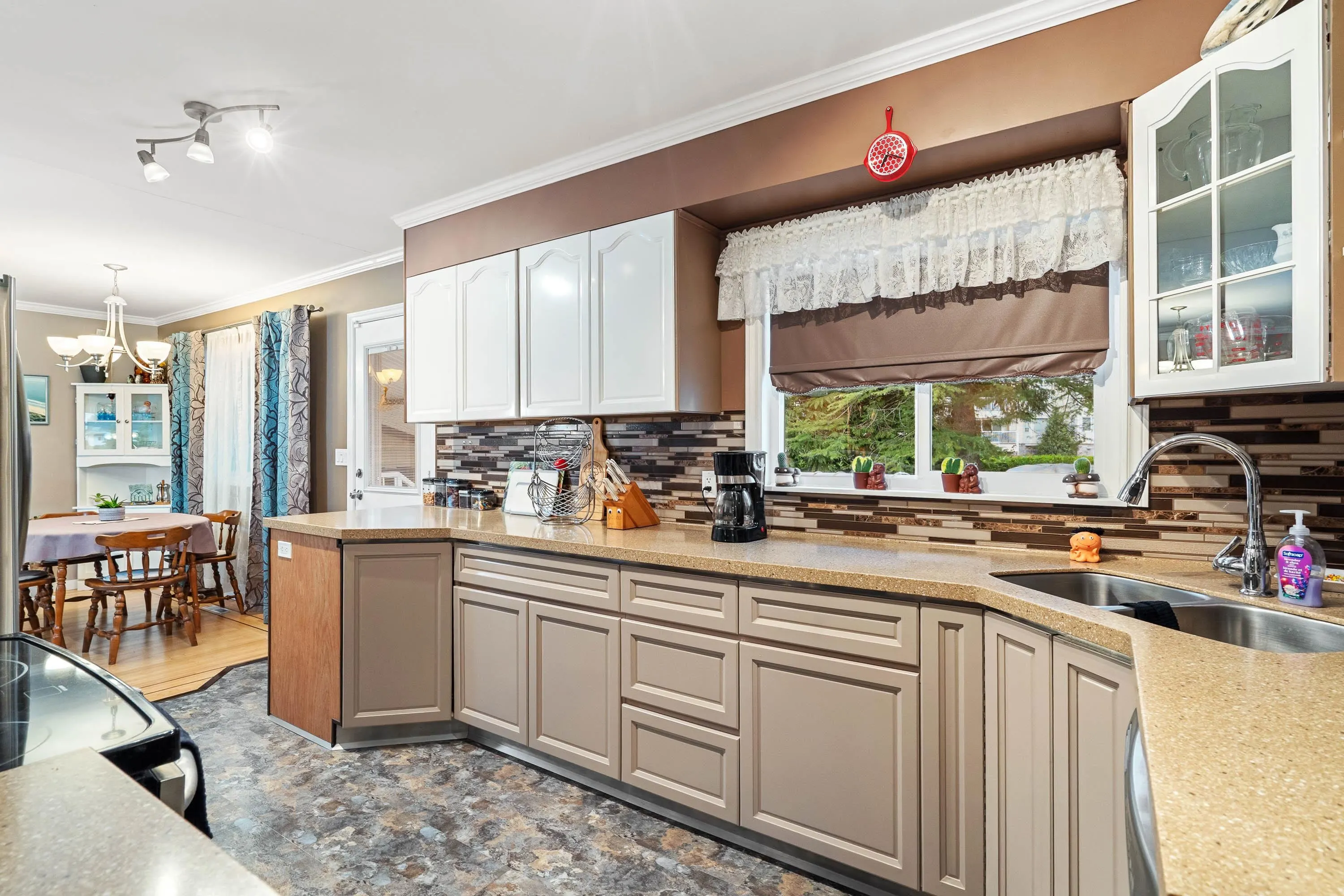 8668 Coventry Place