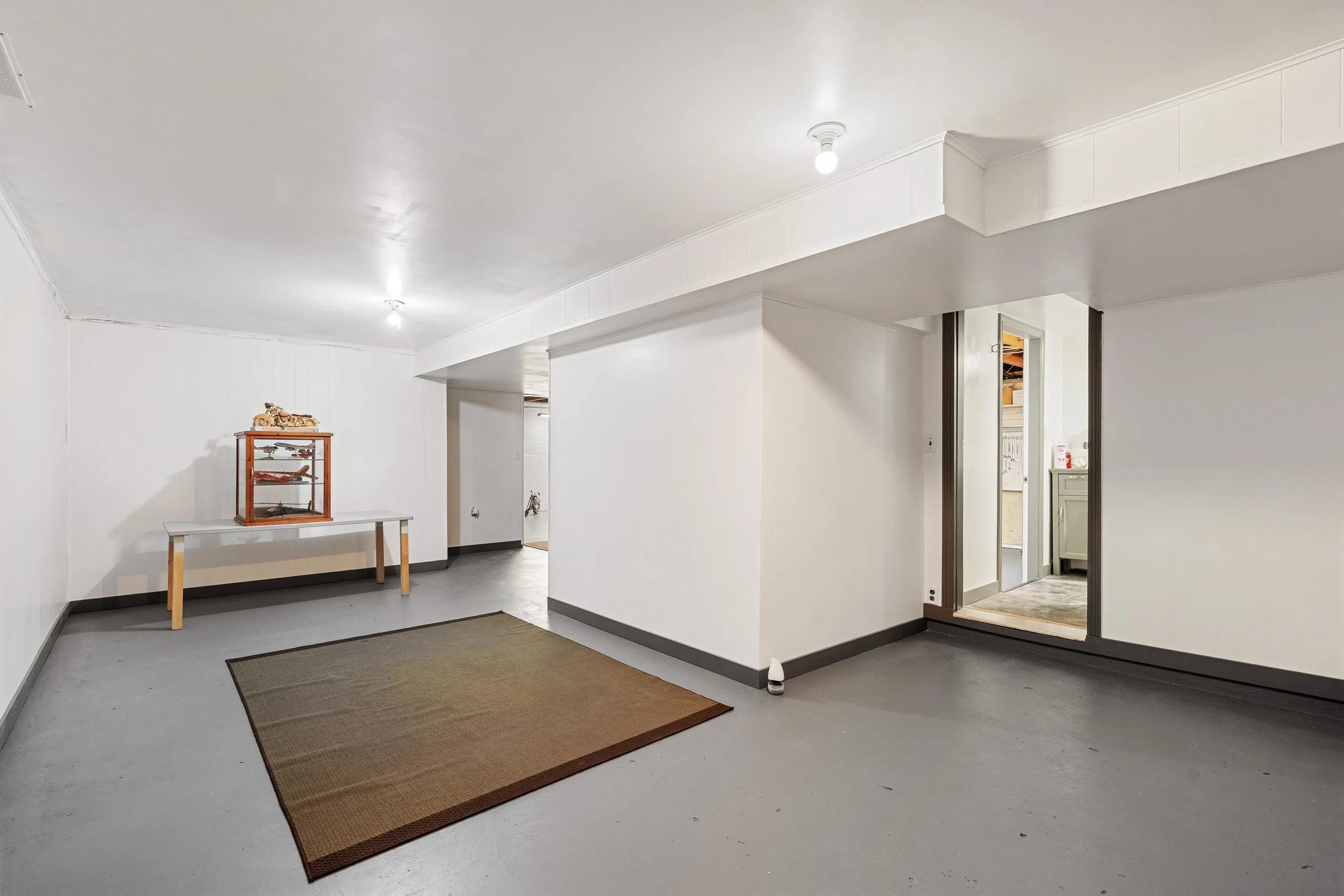 8668 Coventry Place