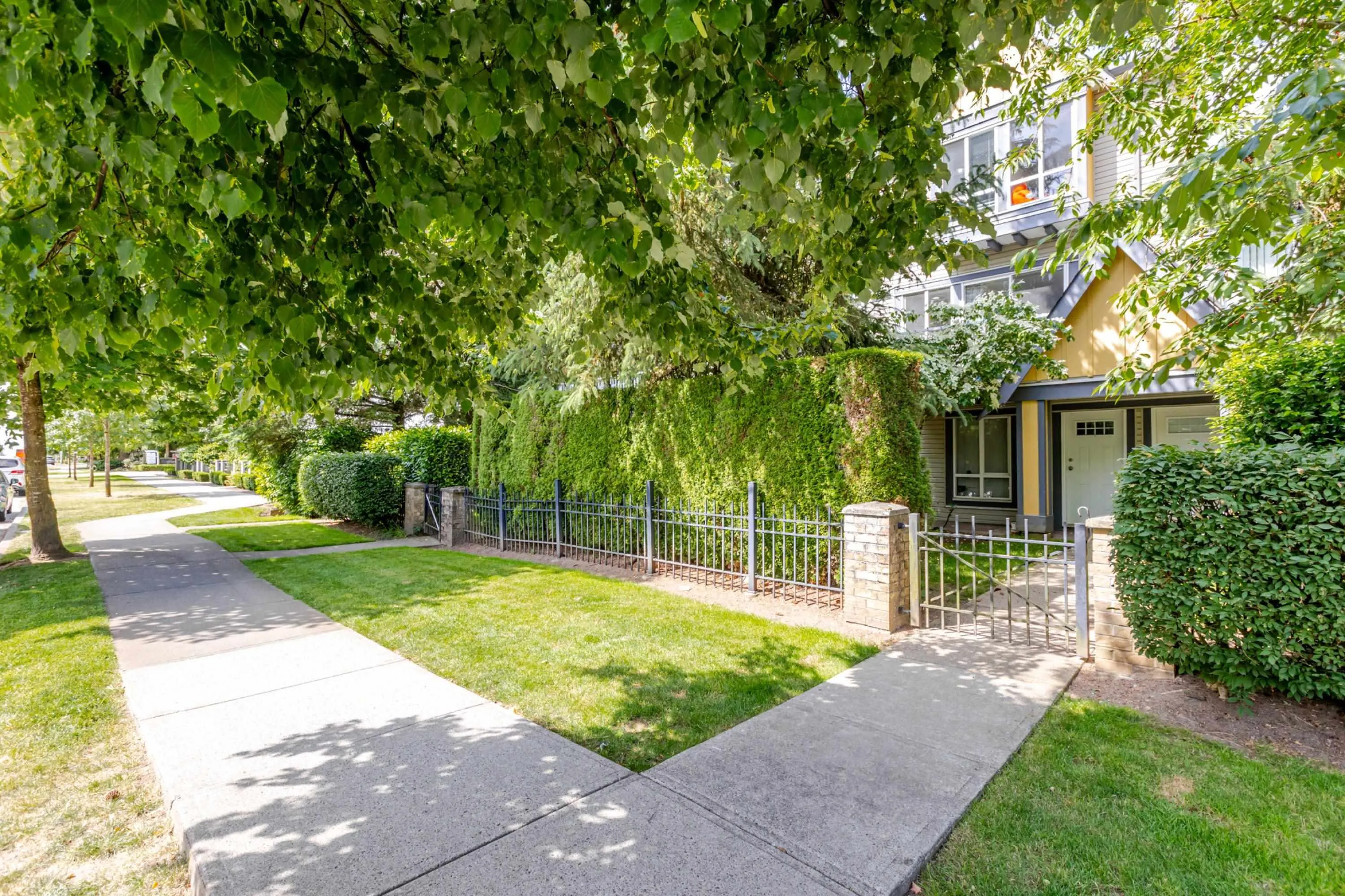 74 16388 85 Ave Avenue