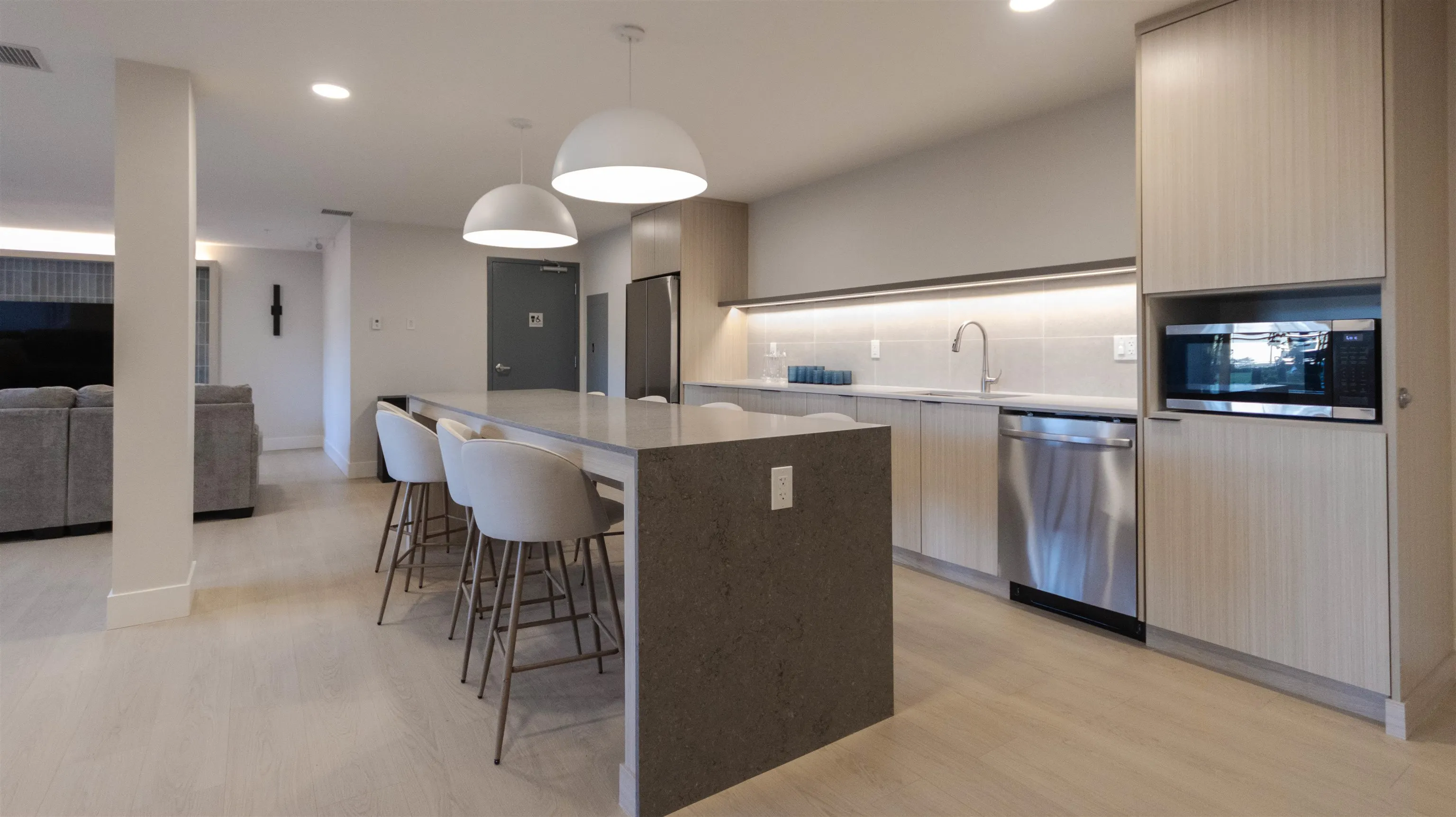 114 13458 95 Avenue