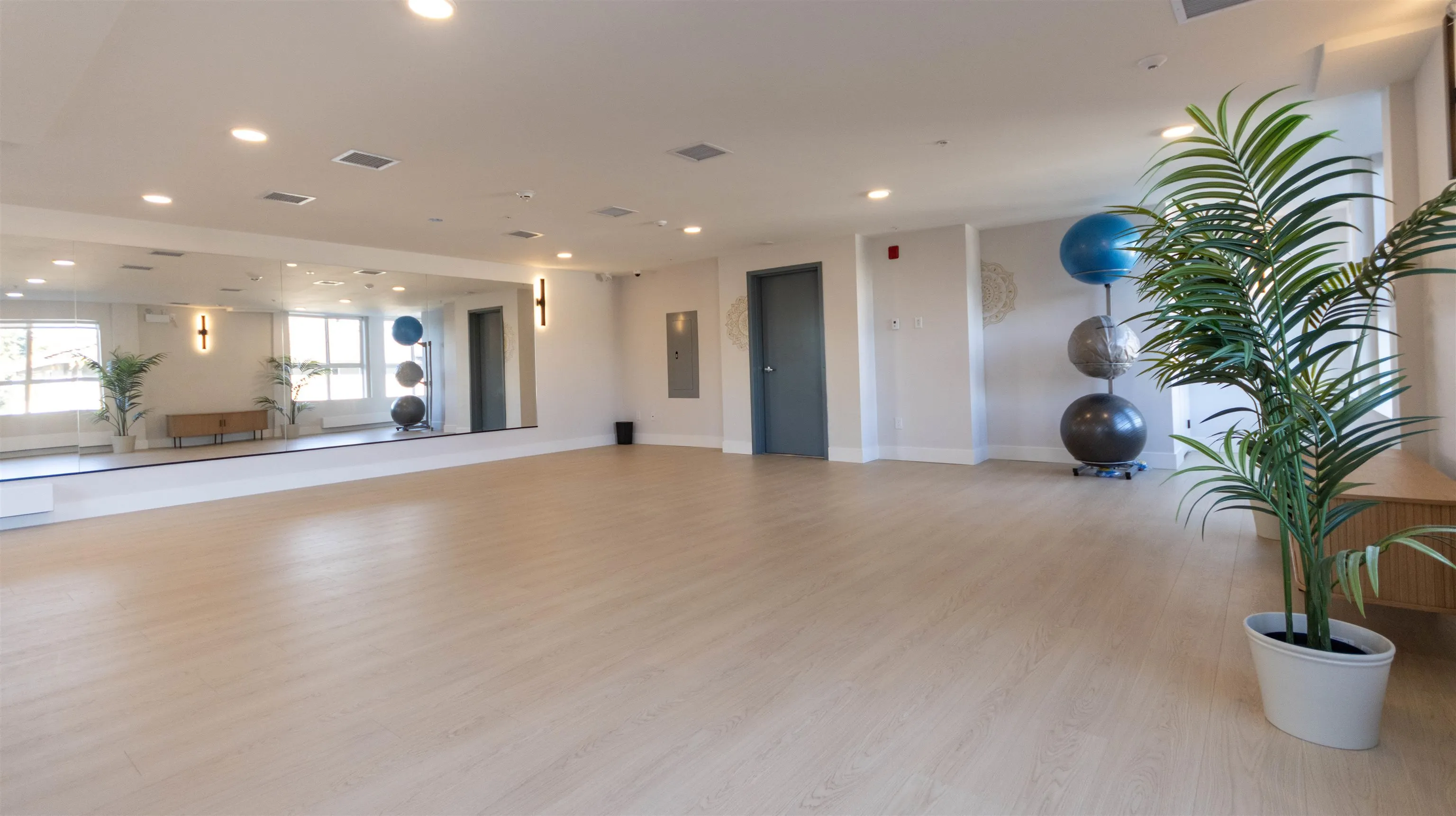 114 13458 95 Avenue