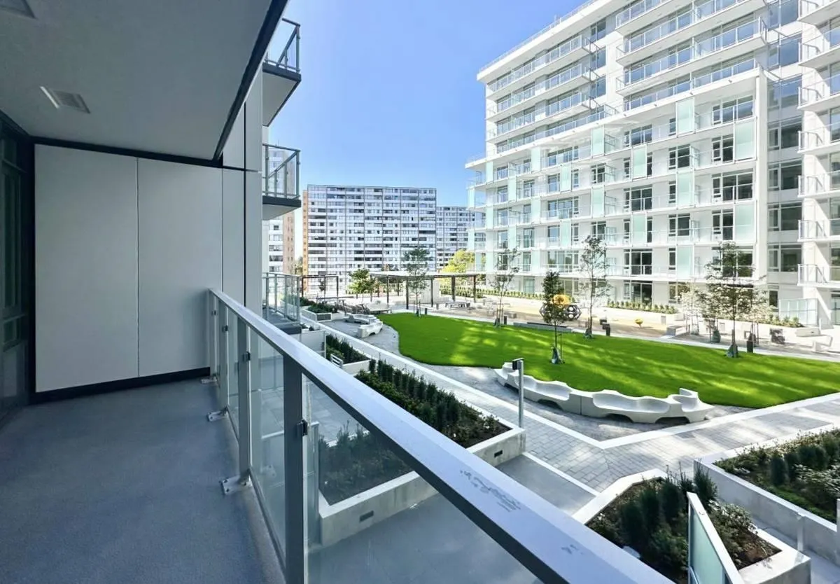 651 6500 Minoru Boulevard