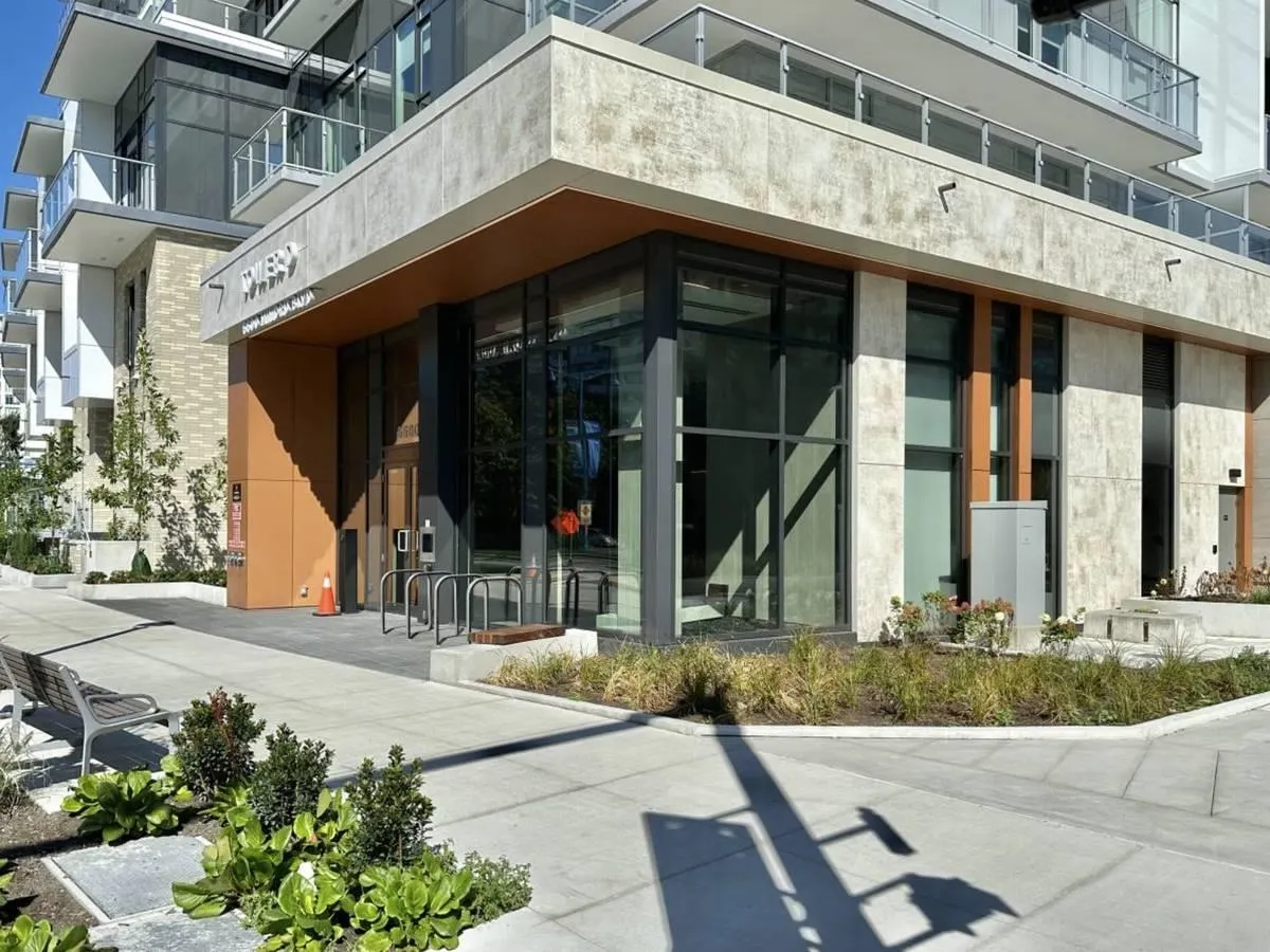 651 6500 Minoru Boulevard