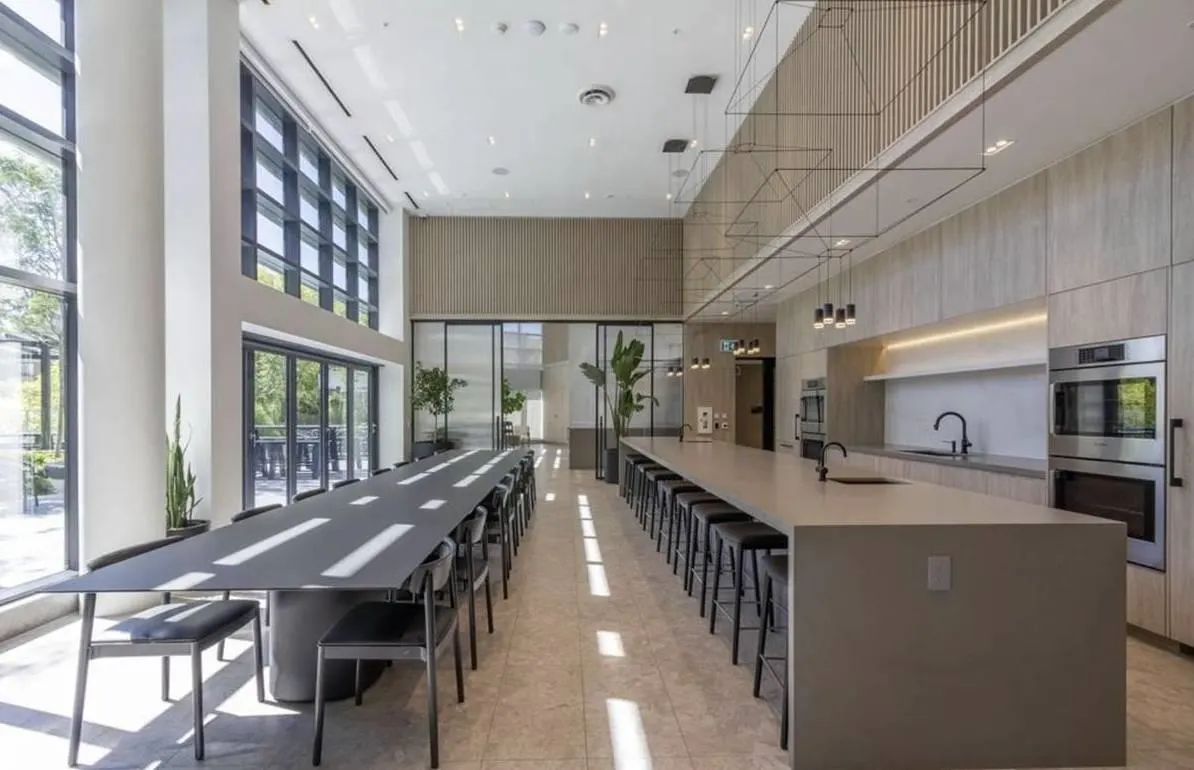 651 6500 Minoru Boulevard