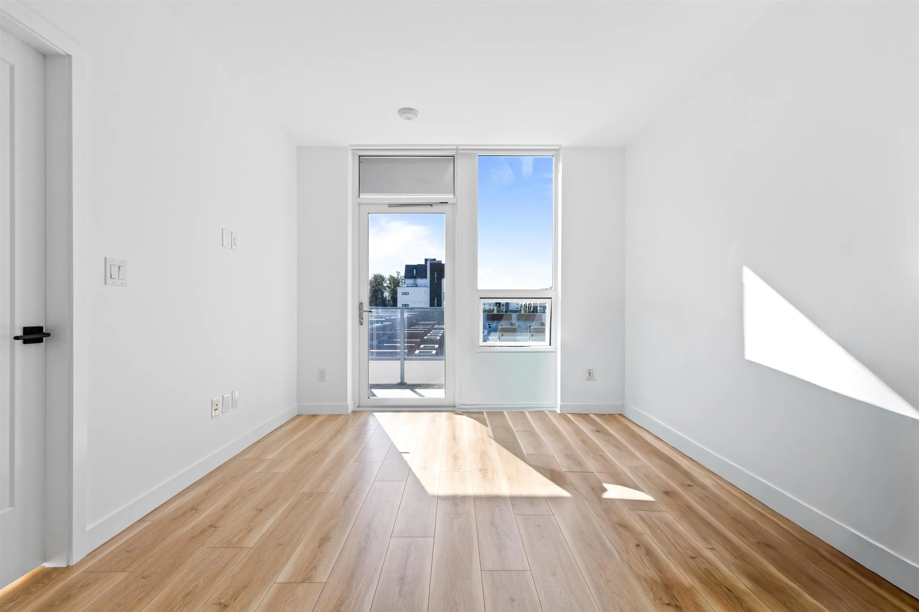 404 8551 85 Avenue