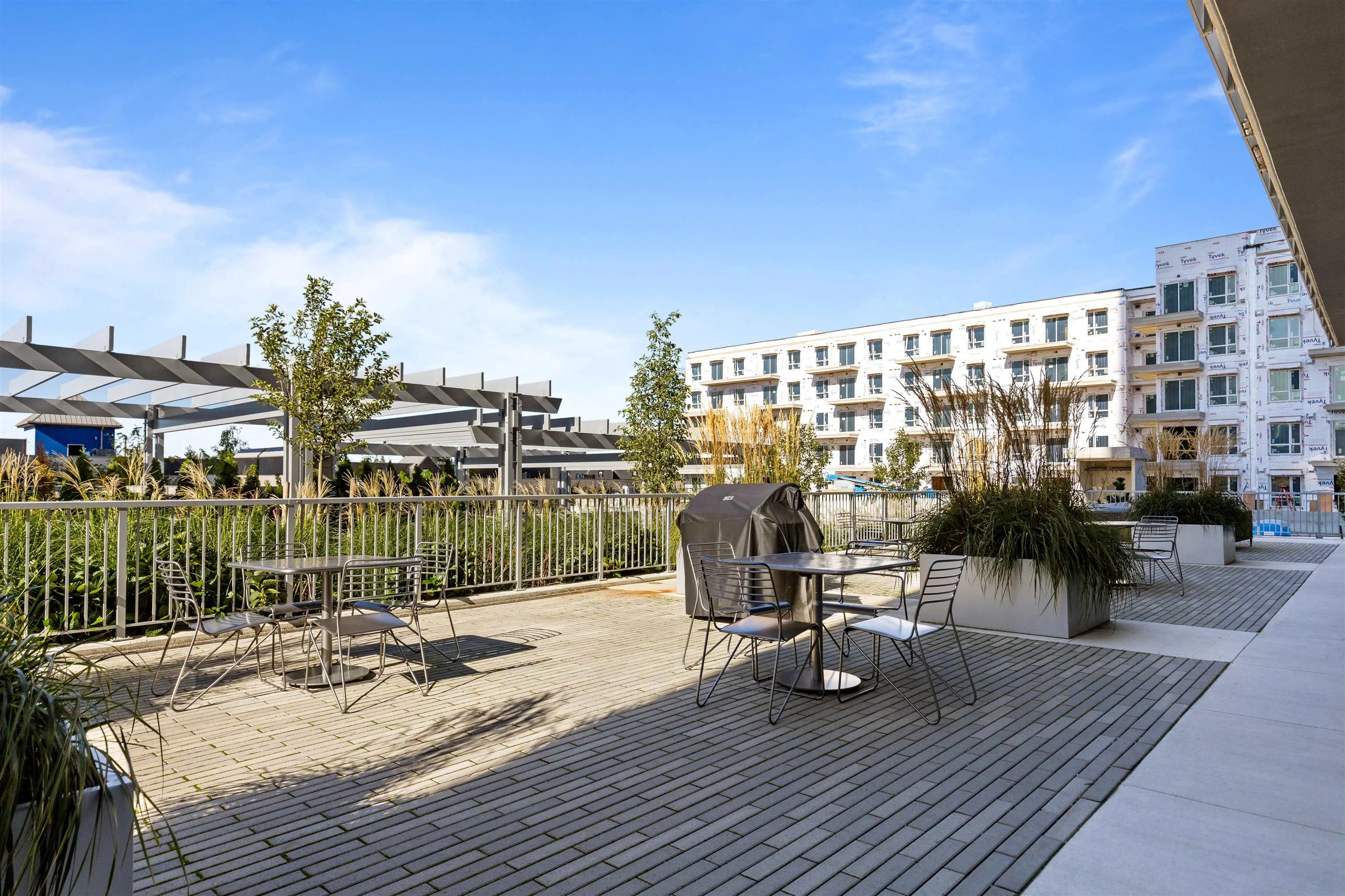 404 8551 85 Avenue